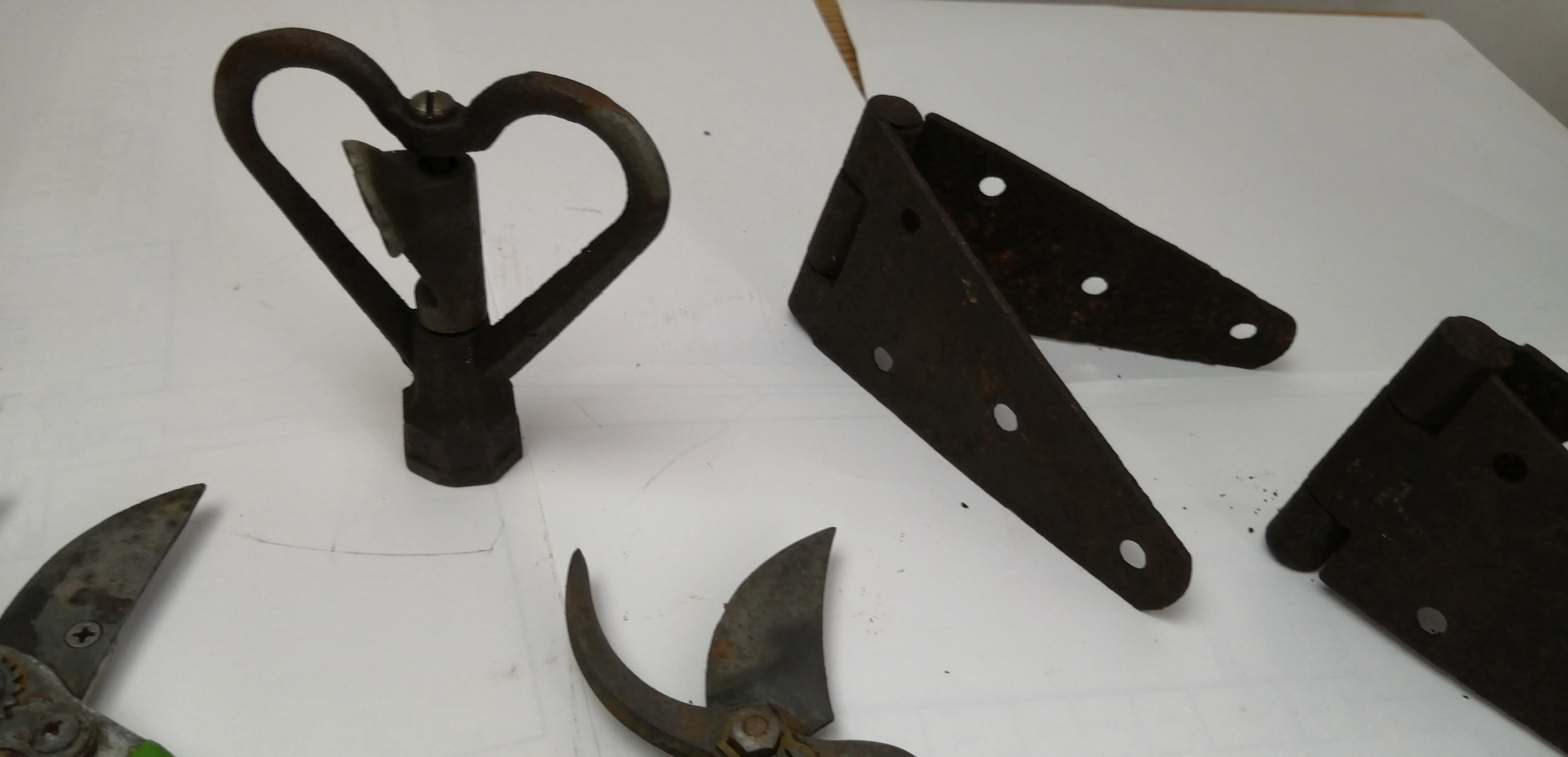 Vintage Garden Farm Lot Garden Sheers Scissors Sprinkler Hinges image indicator(2)