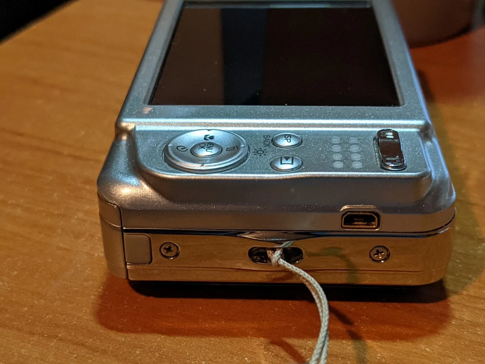 Fujiflm FinePix AV130 12.0MP Digital Camera Silver w/CAS3 image indicator(5)