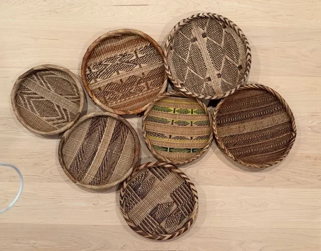 Lot of 7 Tonga Binga Gokwe Baskets Zimbabwe 9”- 10” image indicator(2)