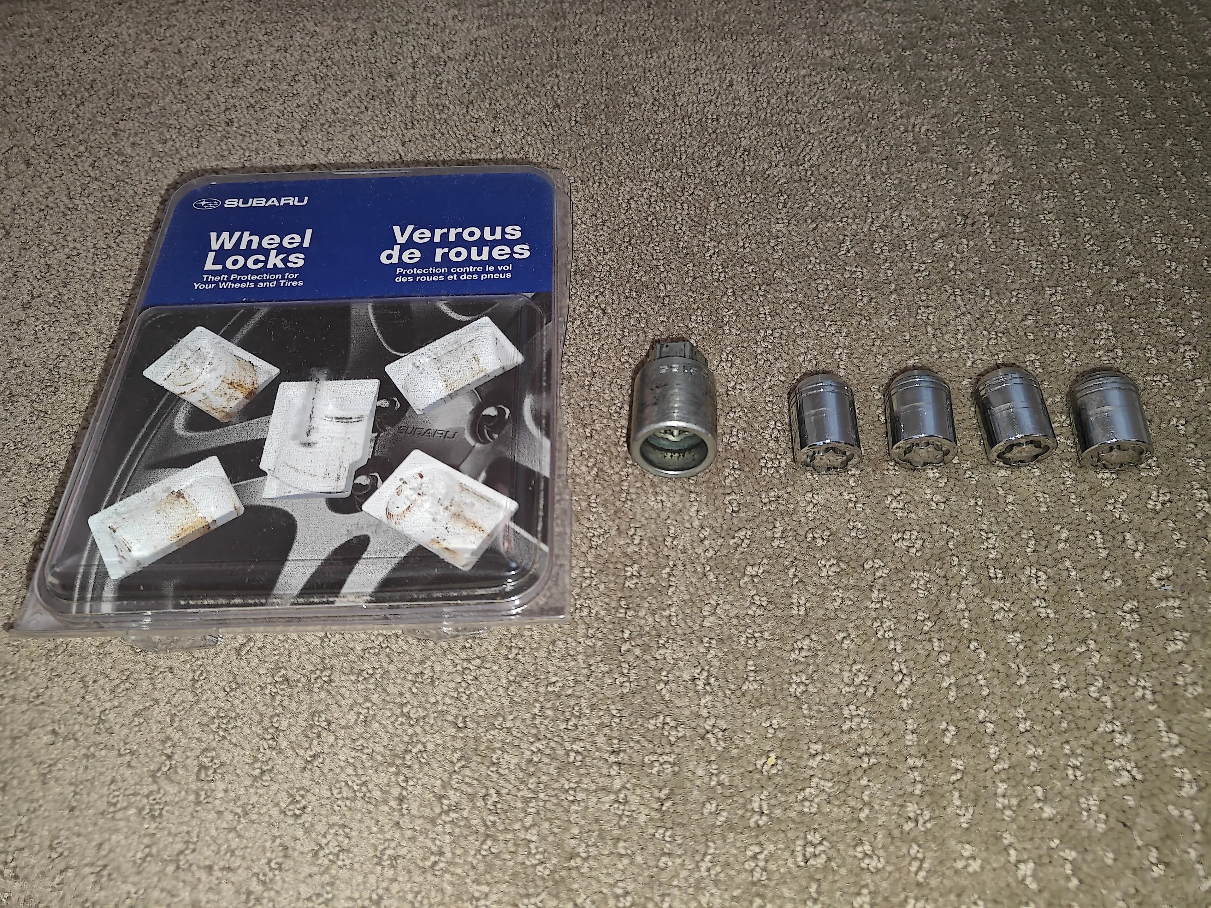 Subaru Wheel Locks Lug Nut Set - Theft Protection - SCI600055 thumbnail