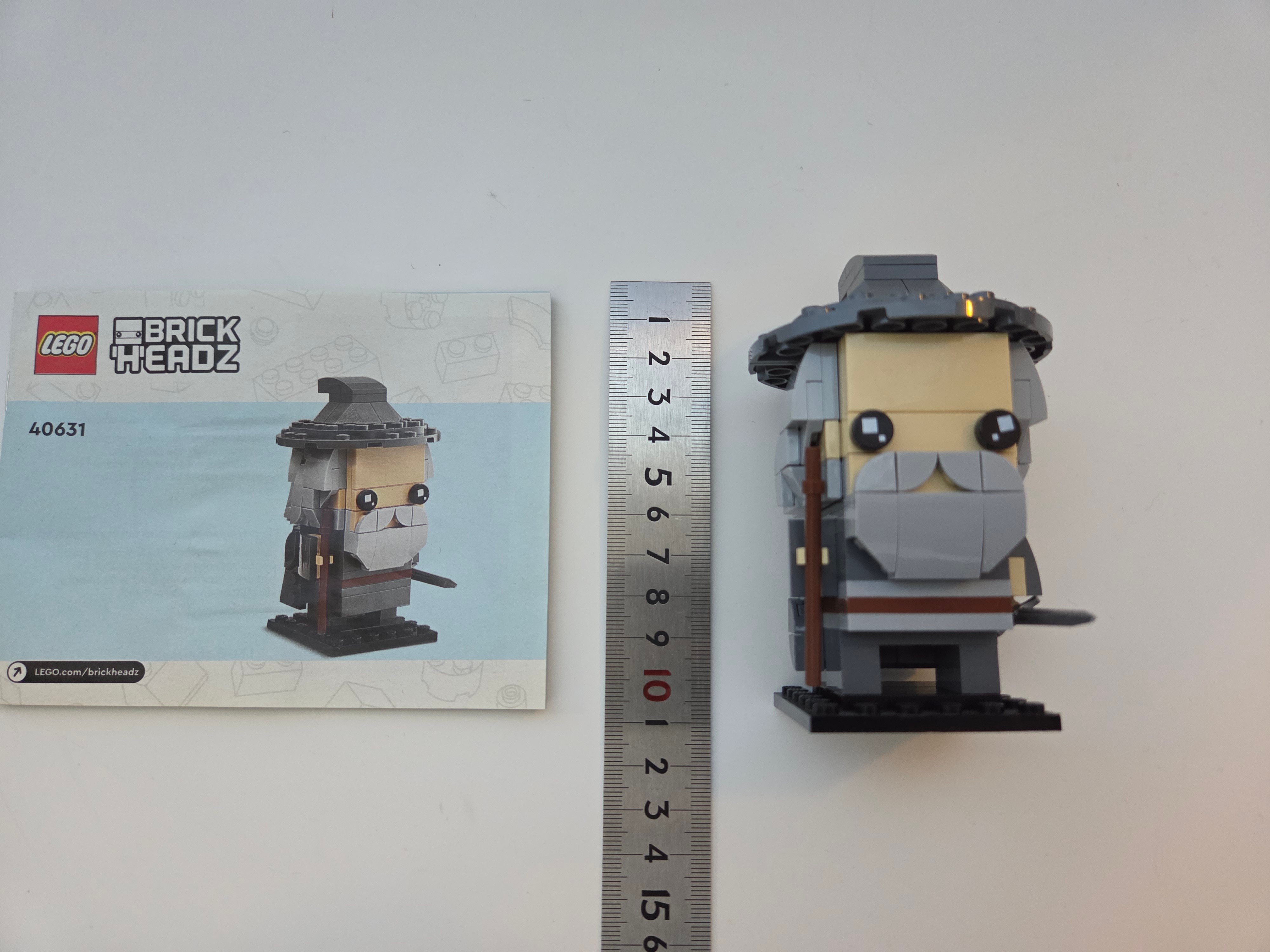 LEGO BrickHeadz Gandalf the Grey 40631 – Built - photo 5