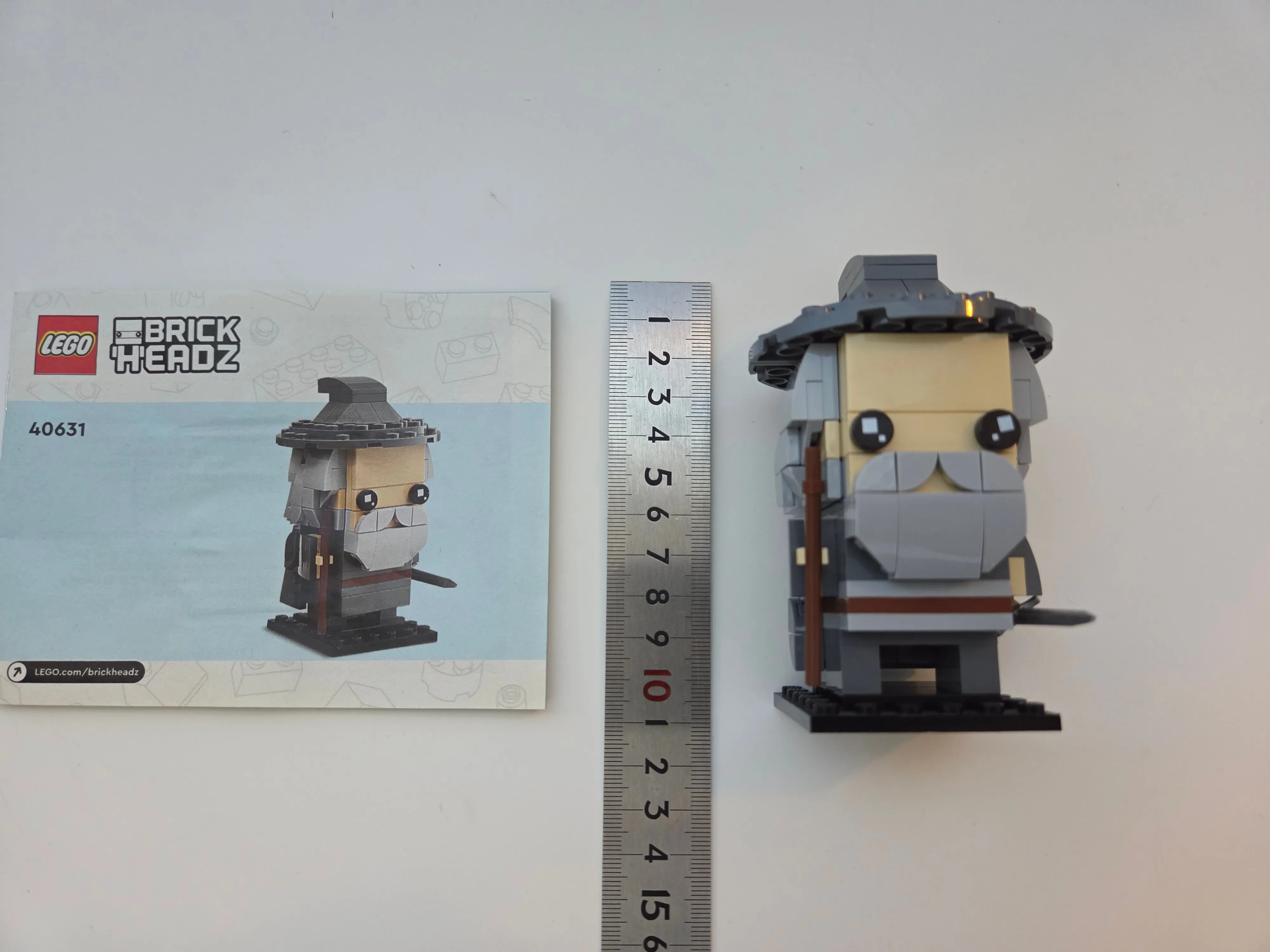 LEGO BrickHeadz Gandalf the Grey 40631 – Built image indicator(5)