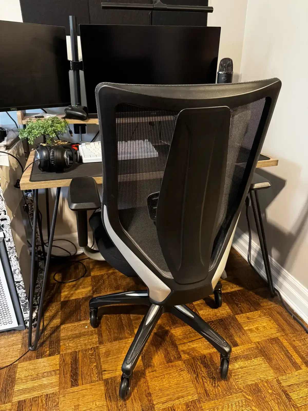 Ergonomic Office Chair - photo 2