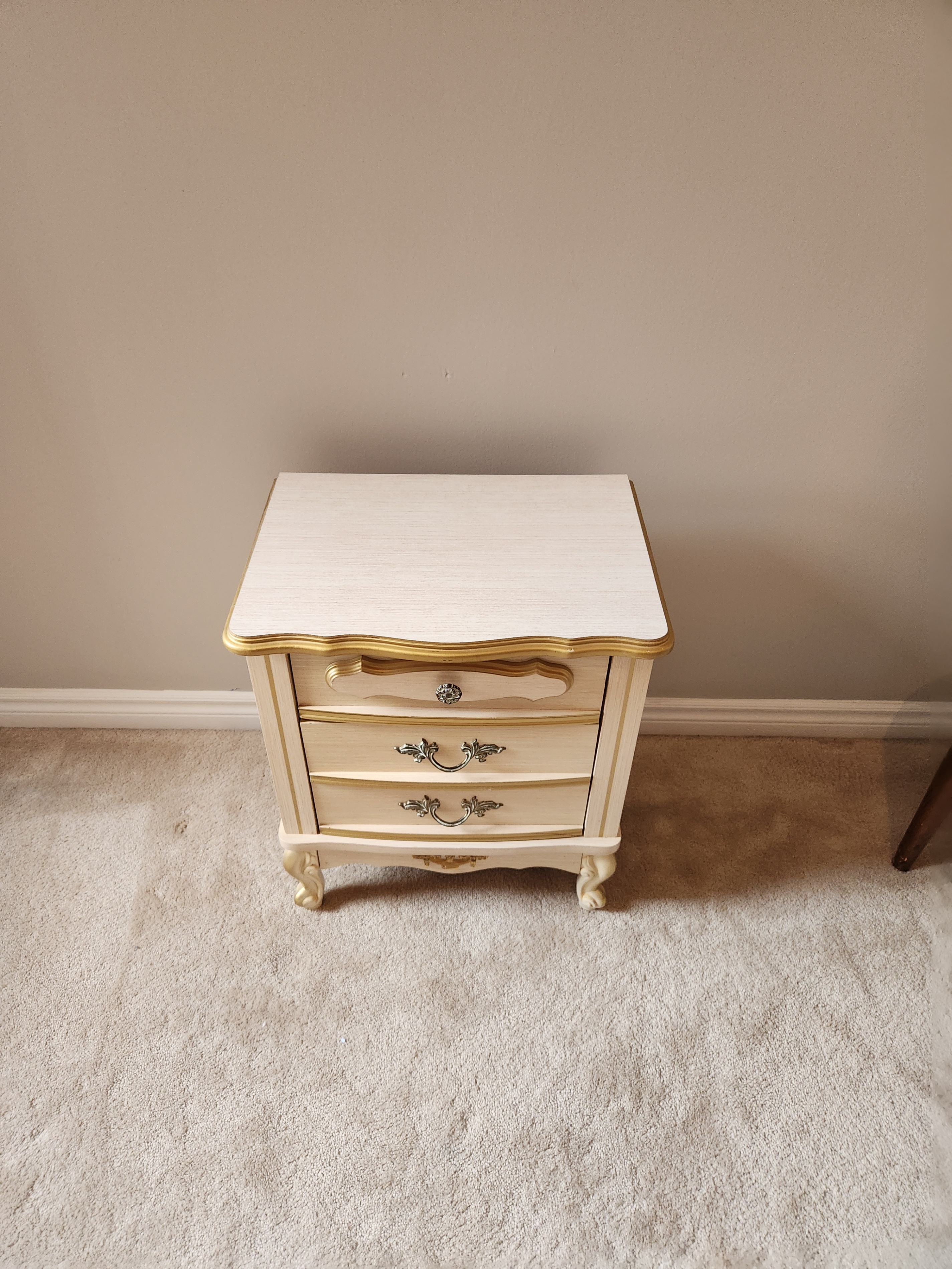 Vintage Child Bedroom Furniture - photo 4