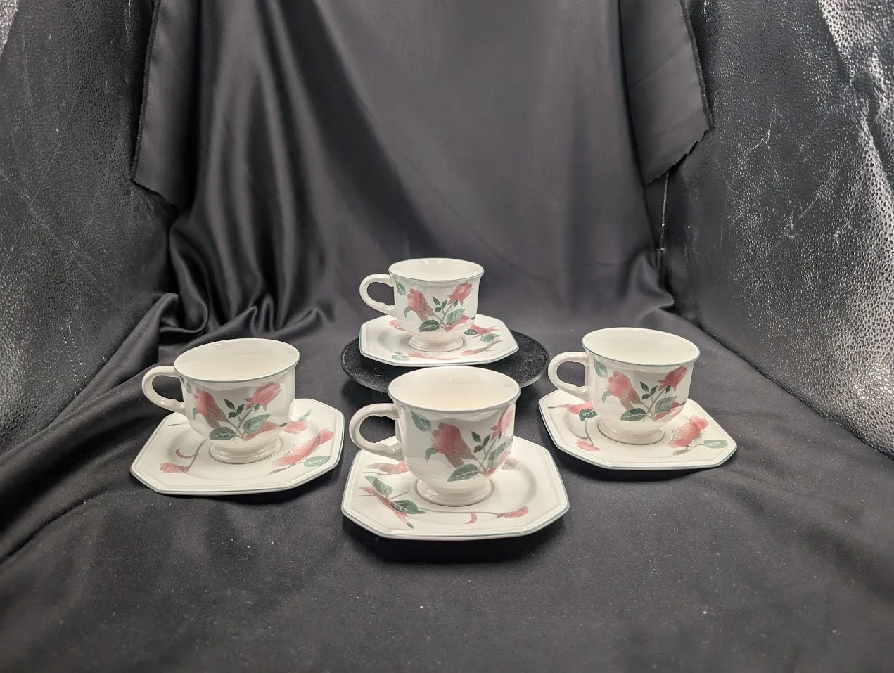 Mikasa Silk Flowers Teacup Set of 4