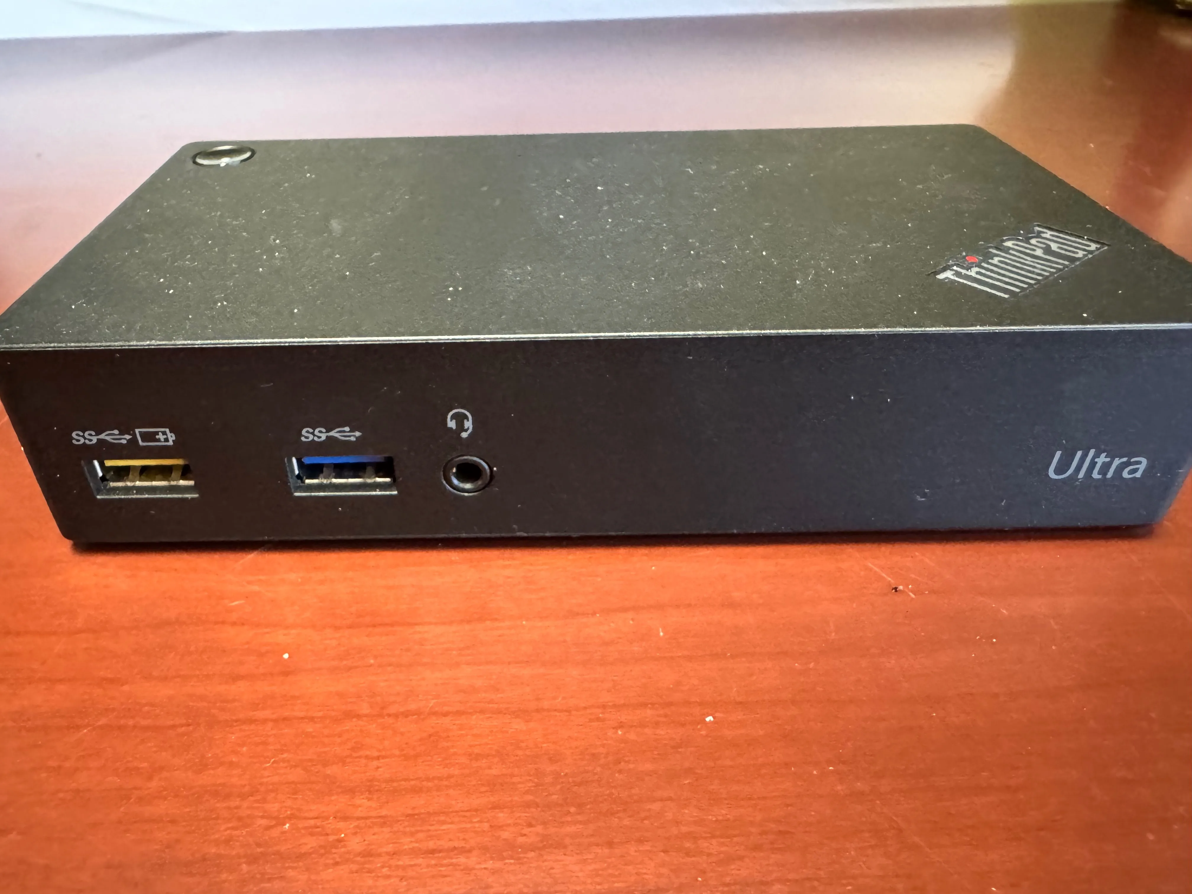 Lenovo ThinkPad USB 3.0 Ultra Dock image indicator(5)