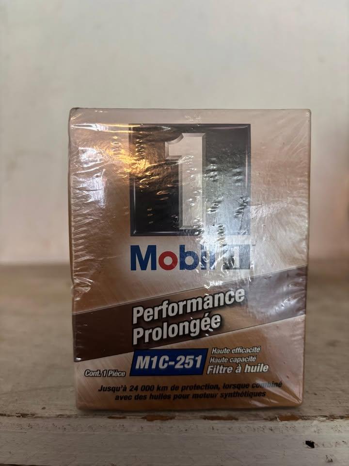 Mobil 1 Extended Performance Oil Filter
