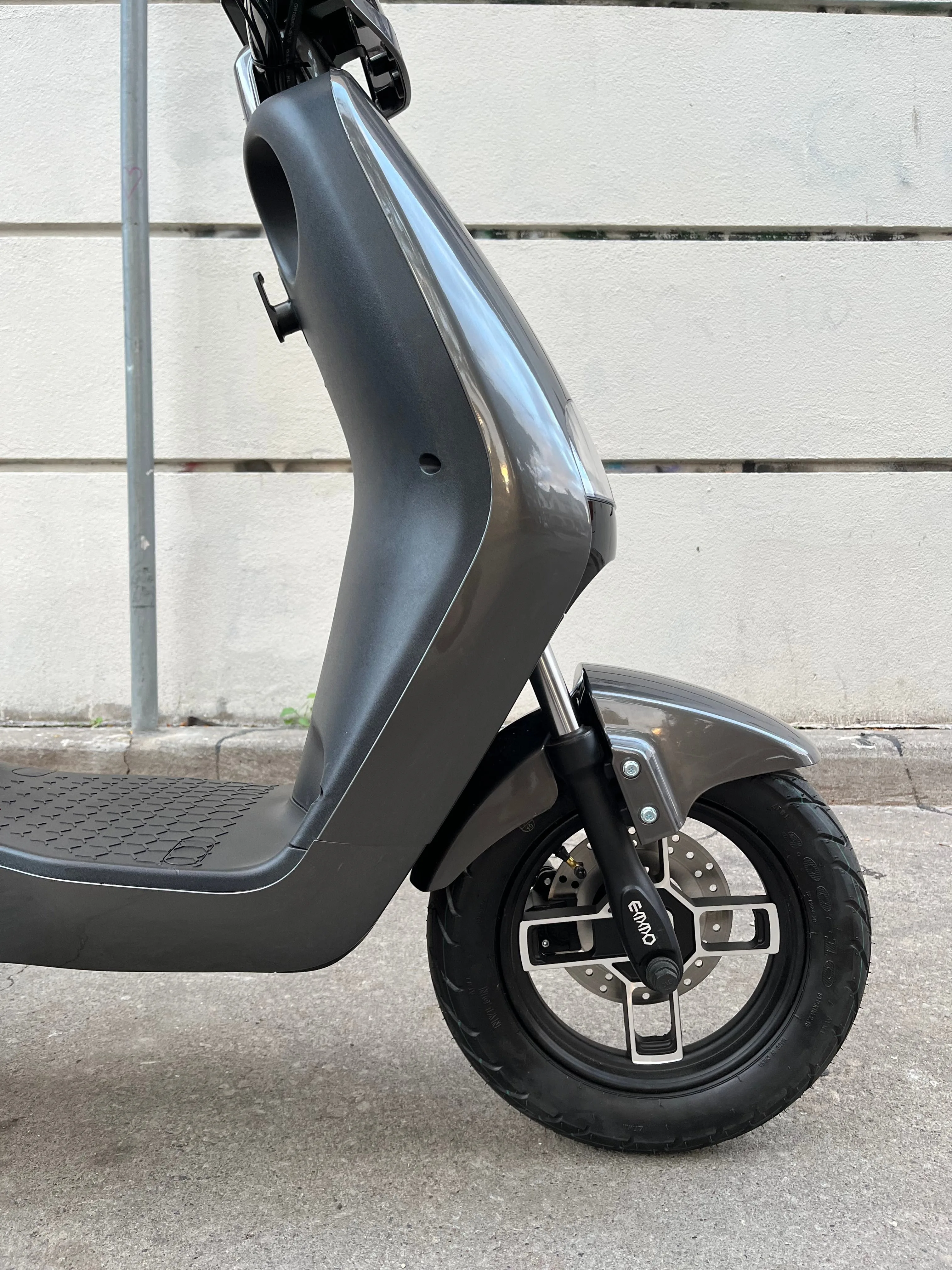 EMMO ADO Electric Moped | Showroom Demo / Full Warranty image indicator(3)