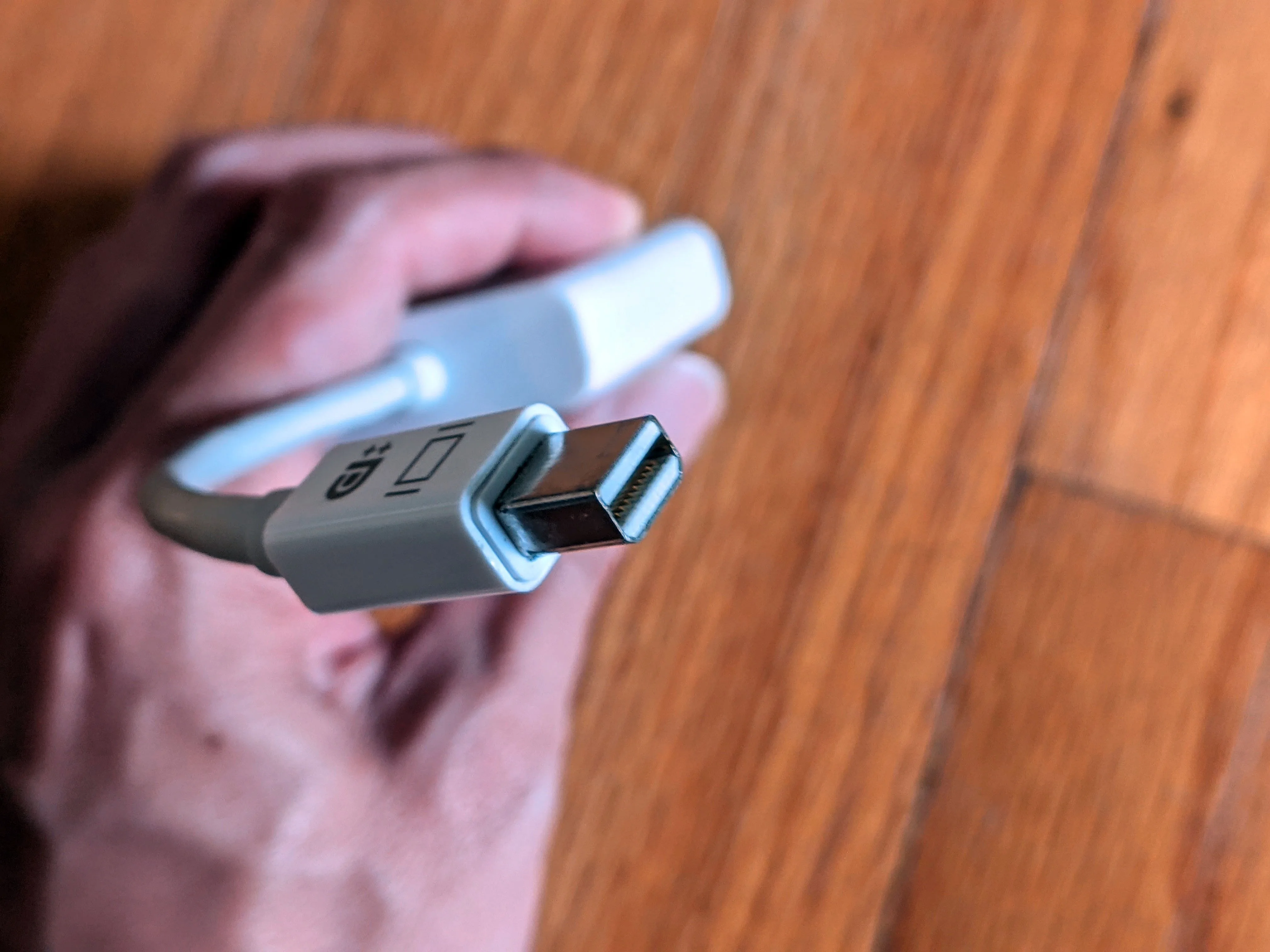 Insignia Mini DisplayPort to DVI Adapter image indicator(5)