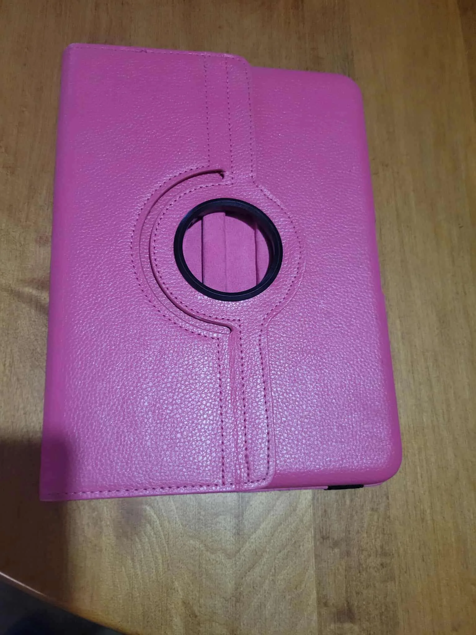 Knick-knacks 2 image indicator(6)