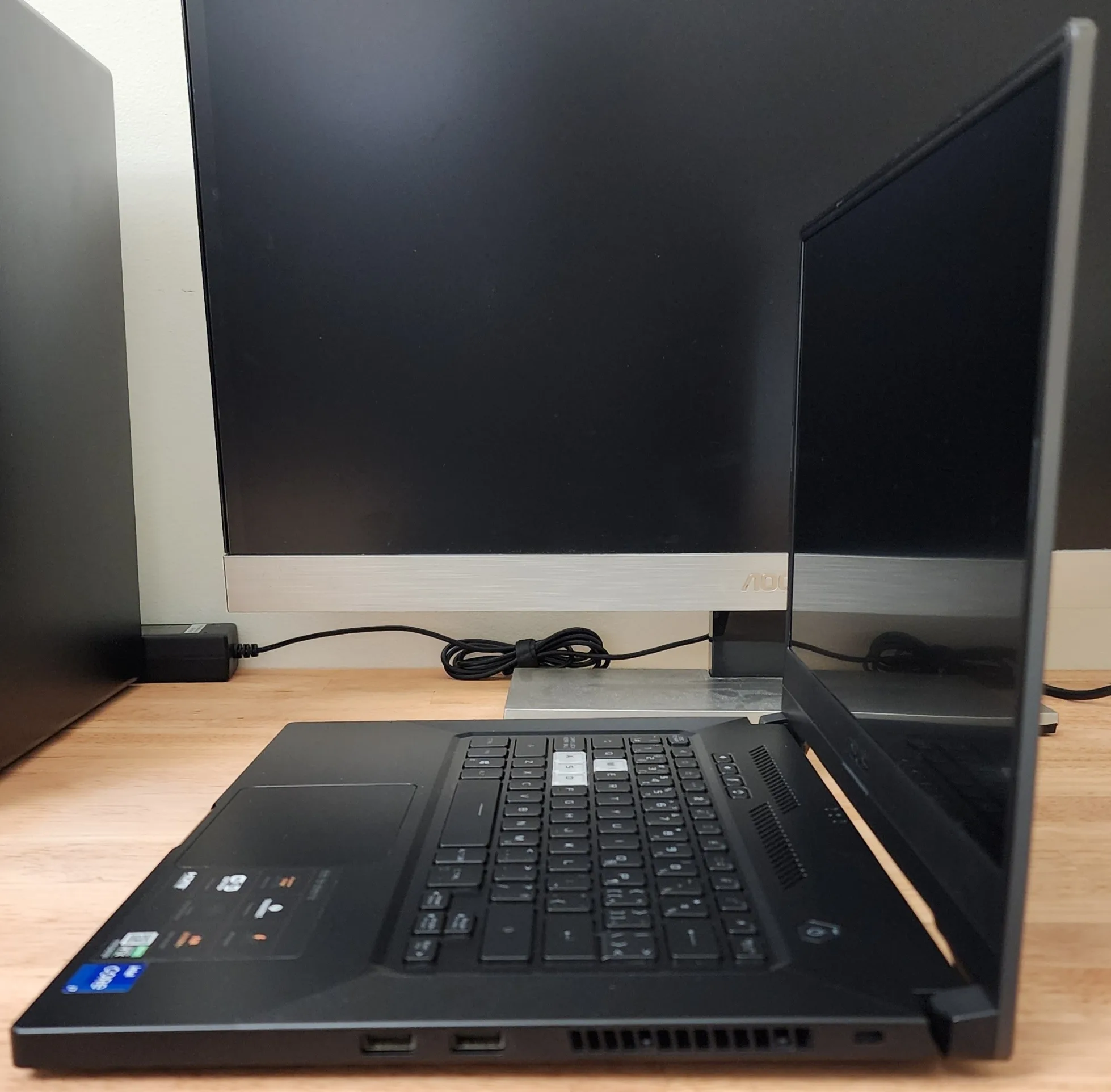 TUF F15 Intel i7 w/ RTX 3070 image indicator(2)