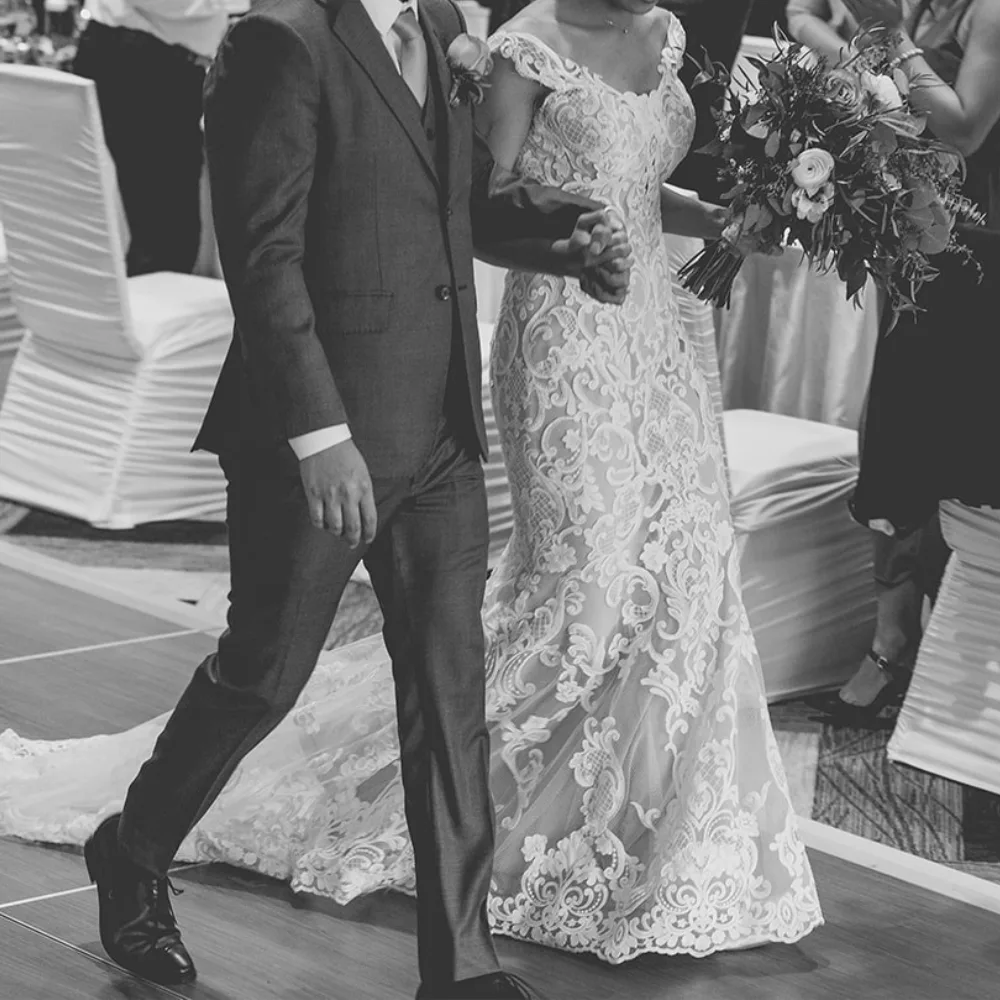 Custom 3-Piece Grey Suit by Modello Bespoke – Lazori Collection image indicator(8)