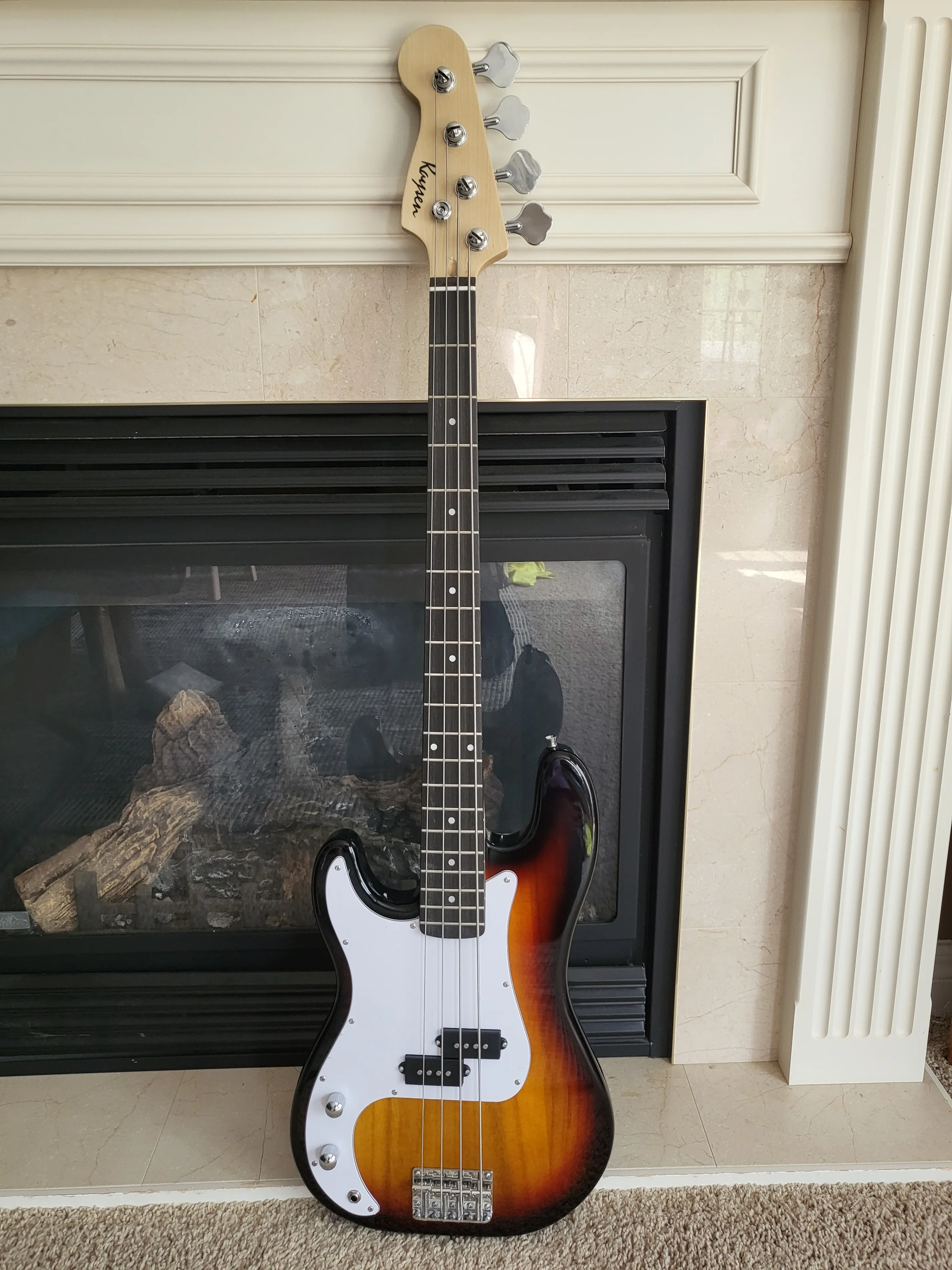 Left-Handed Precision Style Bass Guitar Brand New Package thumbnail