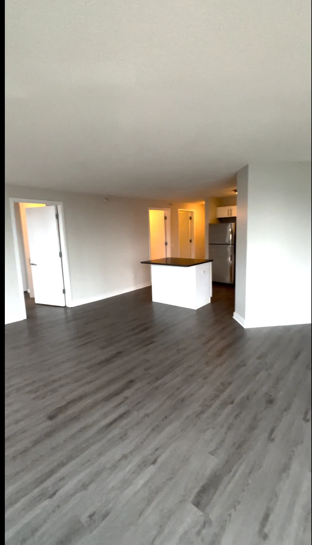 Sublease 1 Bed 1 Bath - Apartment image indicator(2)
