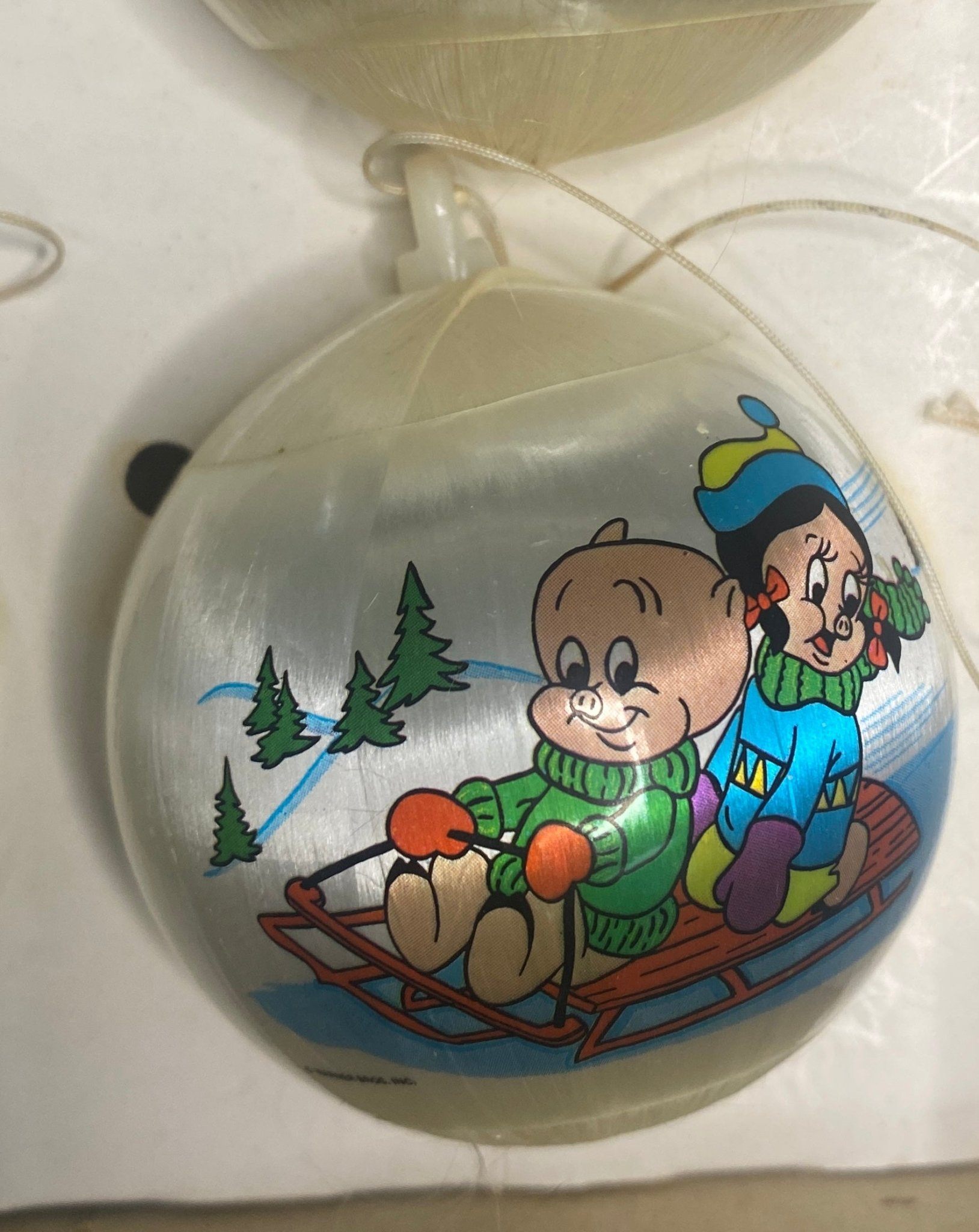 Vintage Looney Tunes Threaded Christmas Ornaments - photo 4