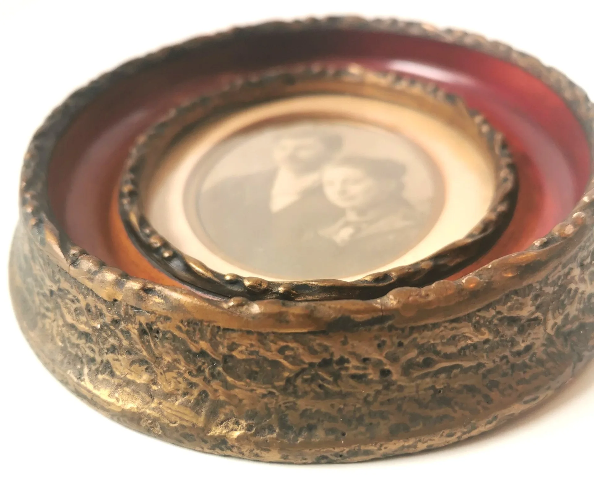 ANTIQUE T. EATON CO. Framed Portrait 1905 Canadian Couple H6570 image indicator(9)