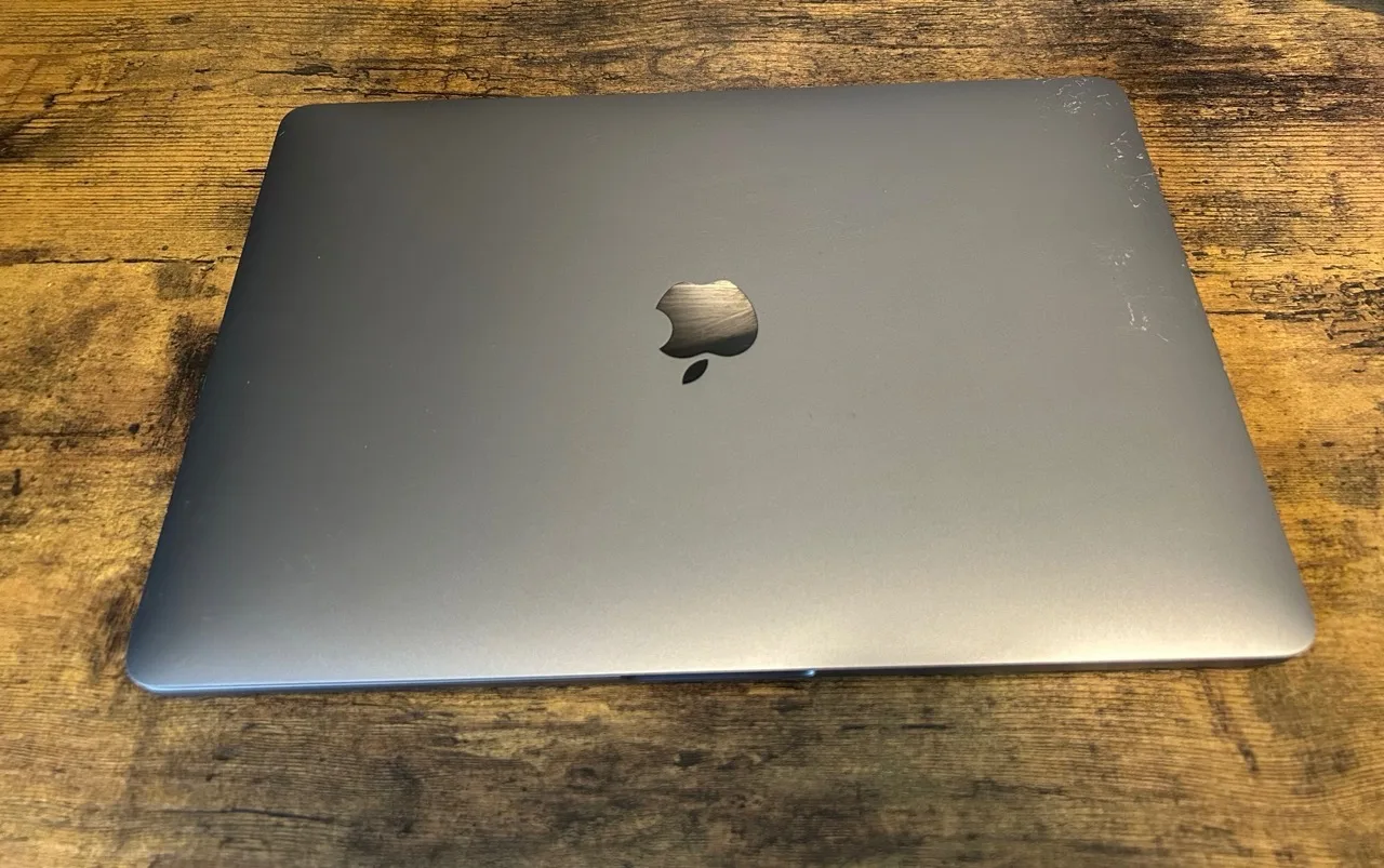 MacBook Pro 13 inches M2 2022