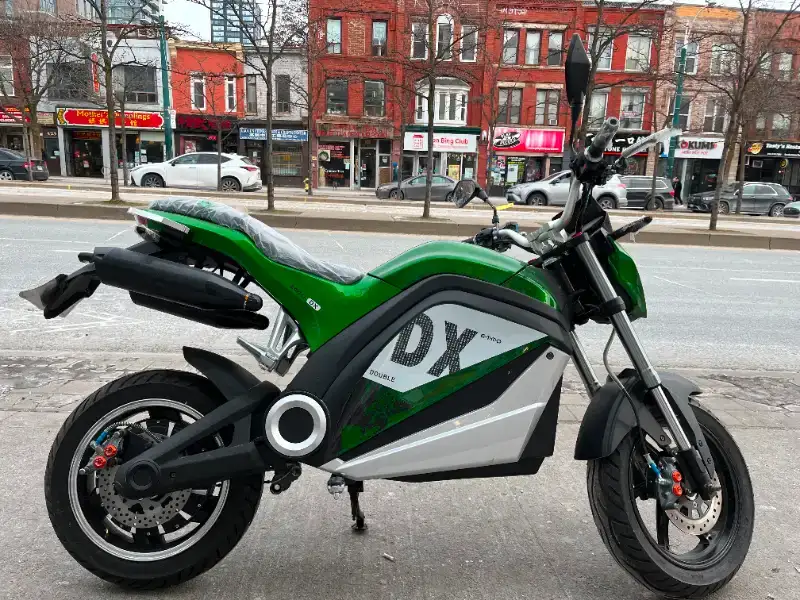 Emmo DX E-Motorcycle | Showroom Demo / As-New / Full Warranty