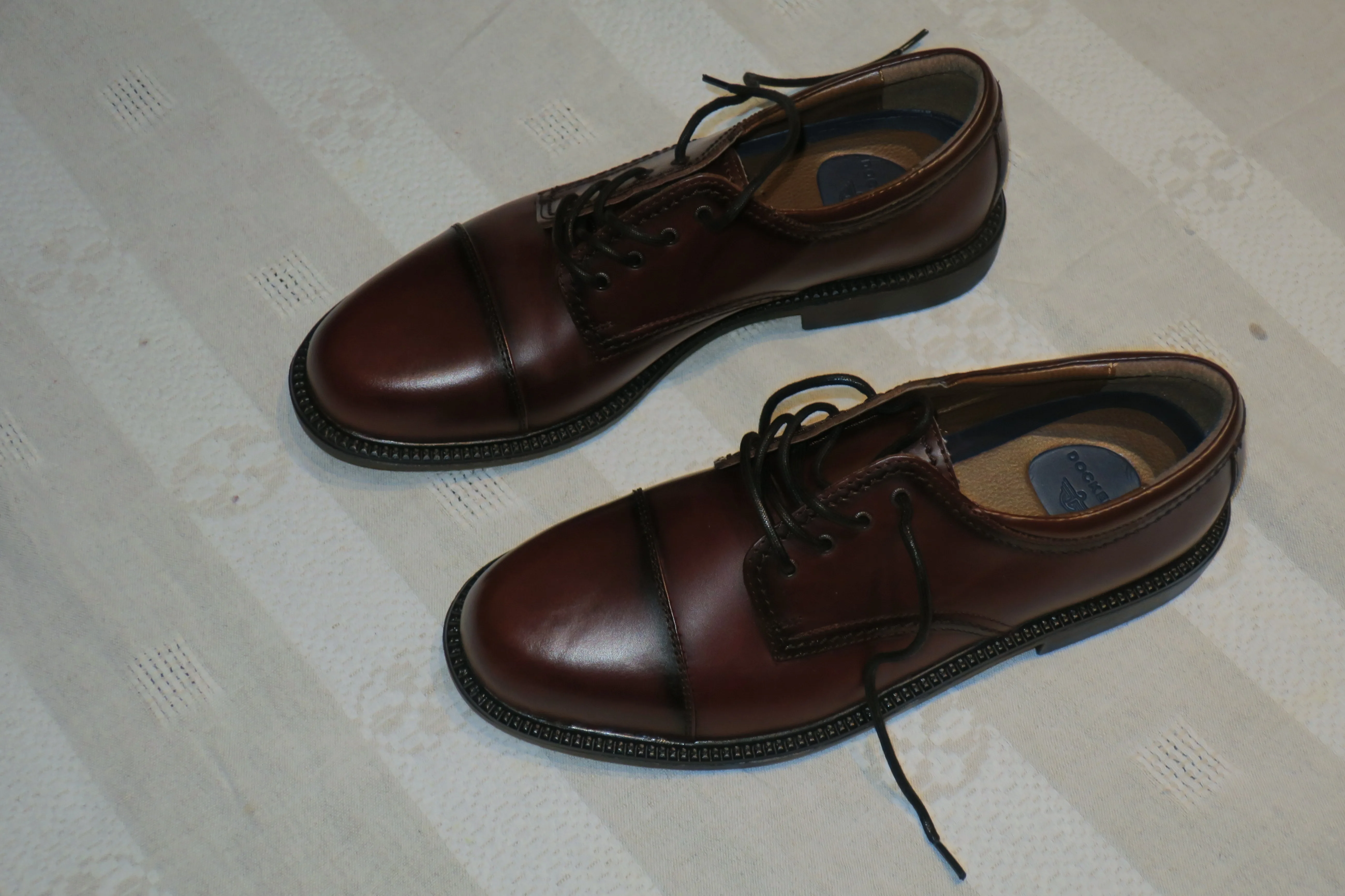 Dockers Oxford Style Shoes NEW image indicator(2)