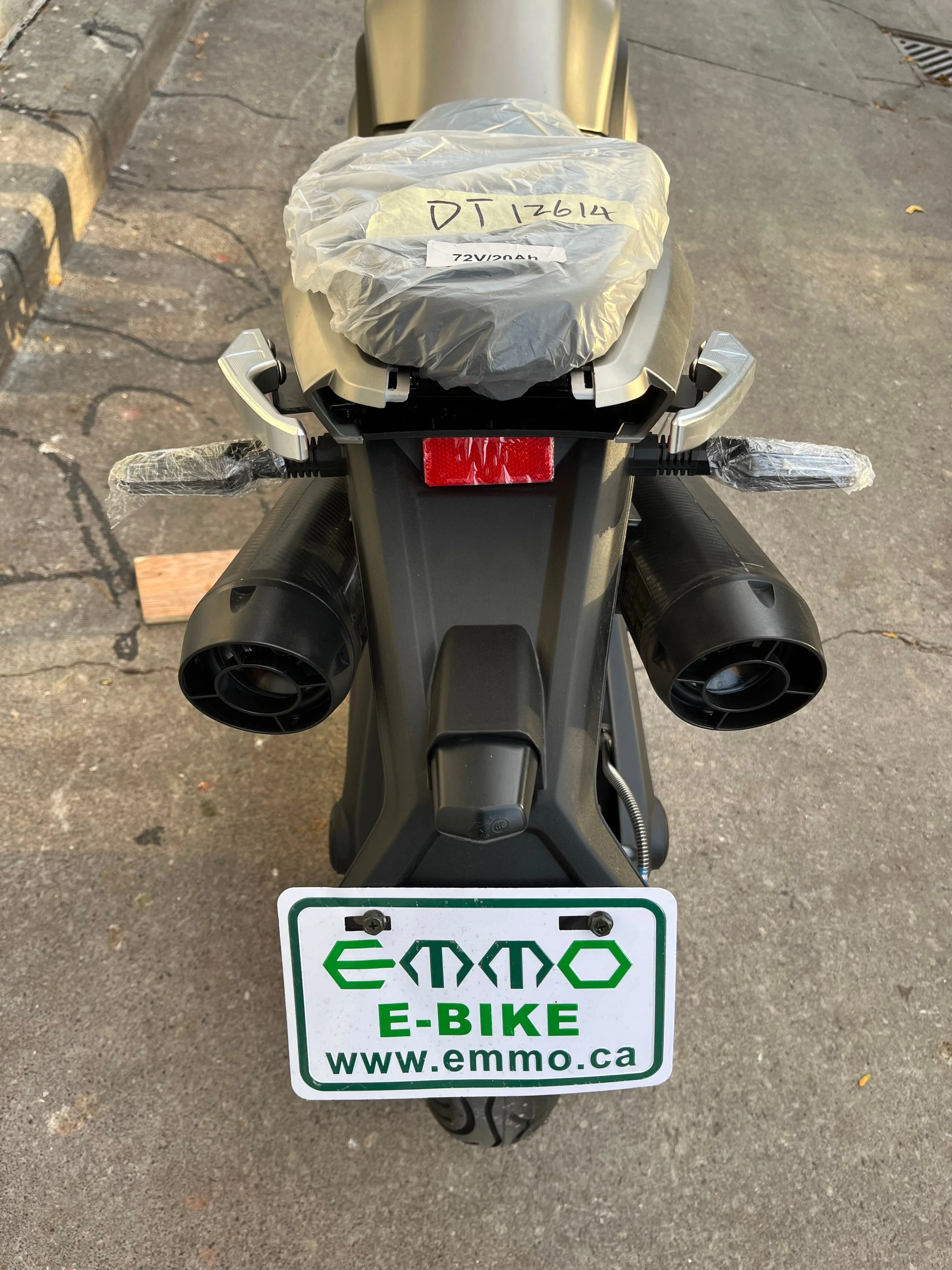 EMMO DX Electric Motorcycle | Showroom Demo / Full Warranty image indicator(8)