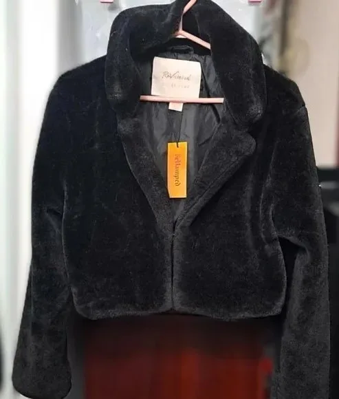 Revamped Soft Teddy Fleece Fall/Winter Cropped Jacket image indicator(4)