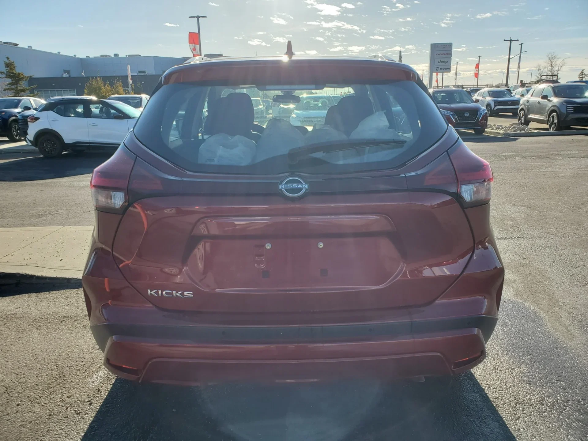 2025 Nissan Kicks Play SV - photo 4