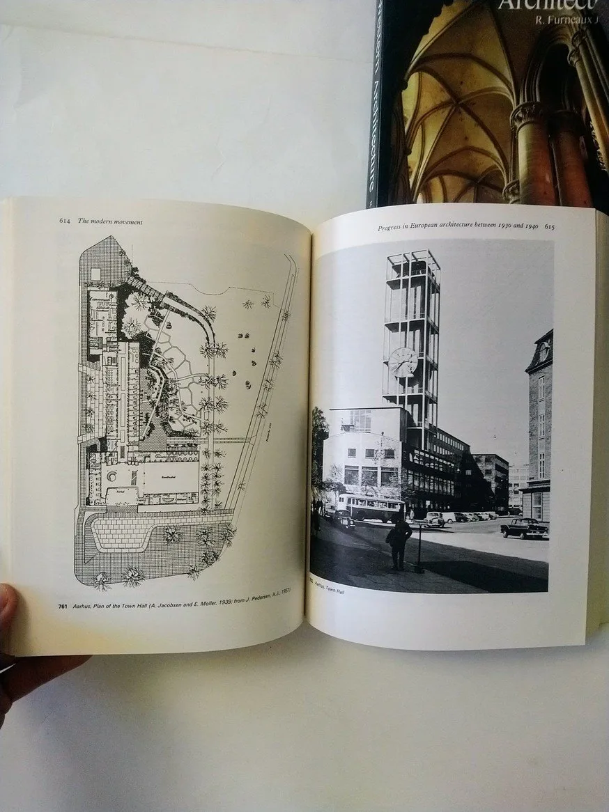 More Architecture books!! image indicator(2)