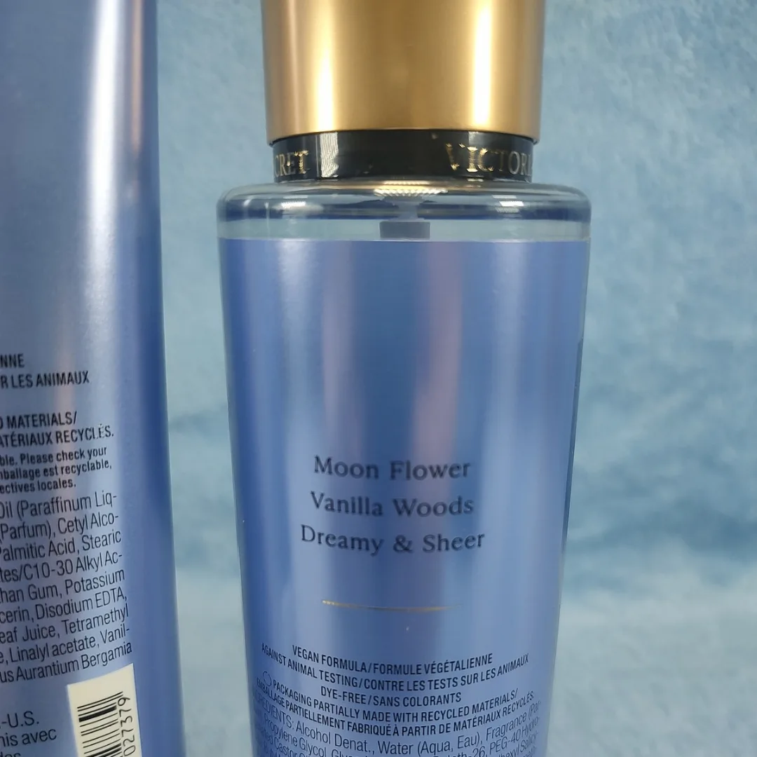 Victoria's Secret Midnight Bloom Set. image indicator(7)