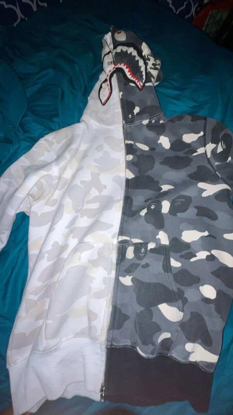 BAPE City Camo Half Shark Full Zip Hoodie White/Black - photo 5