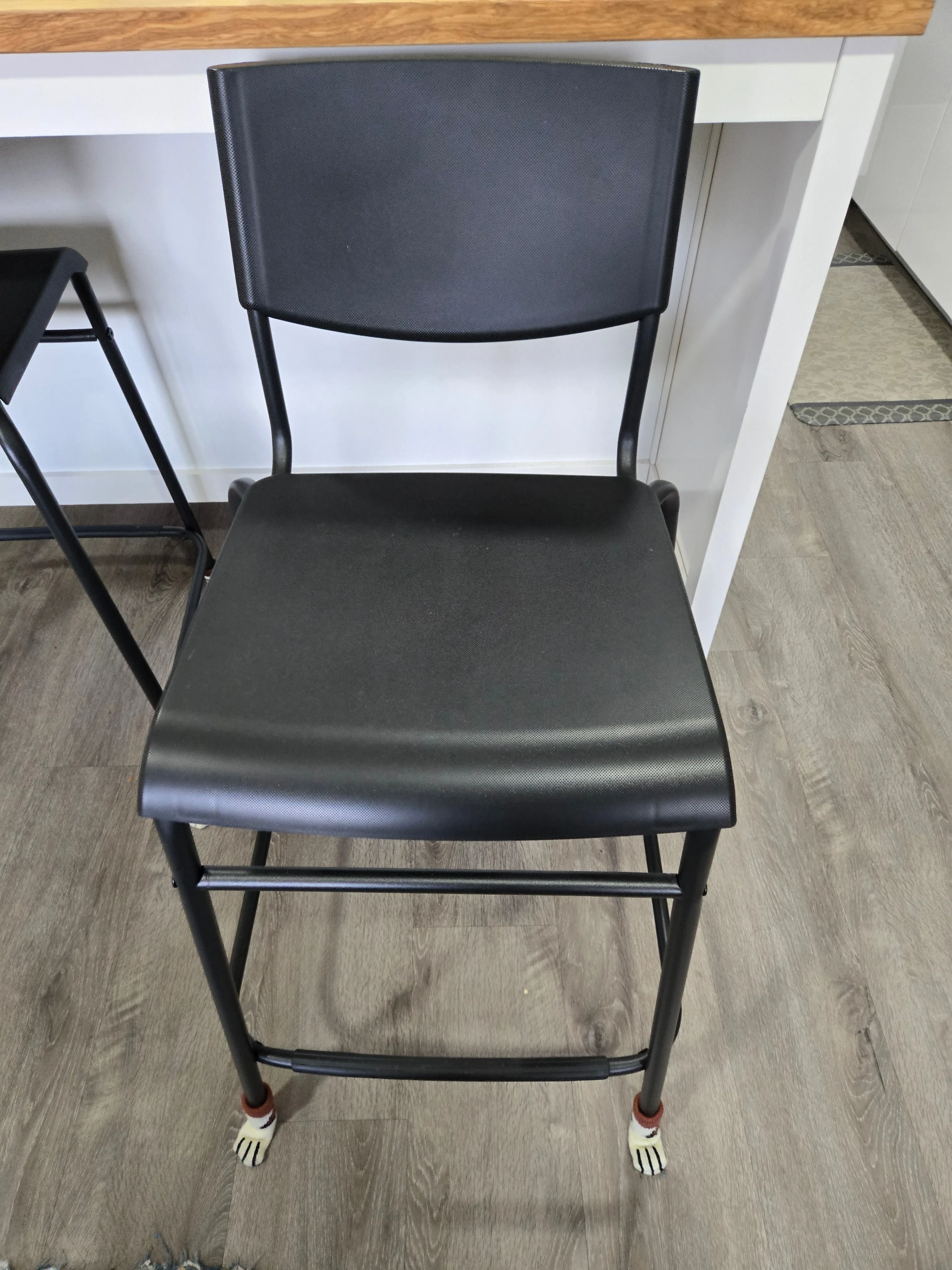 Black IKEA STIG Bar Stools– Counter Height with Backrest image indicator(5)