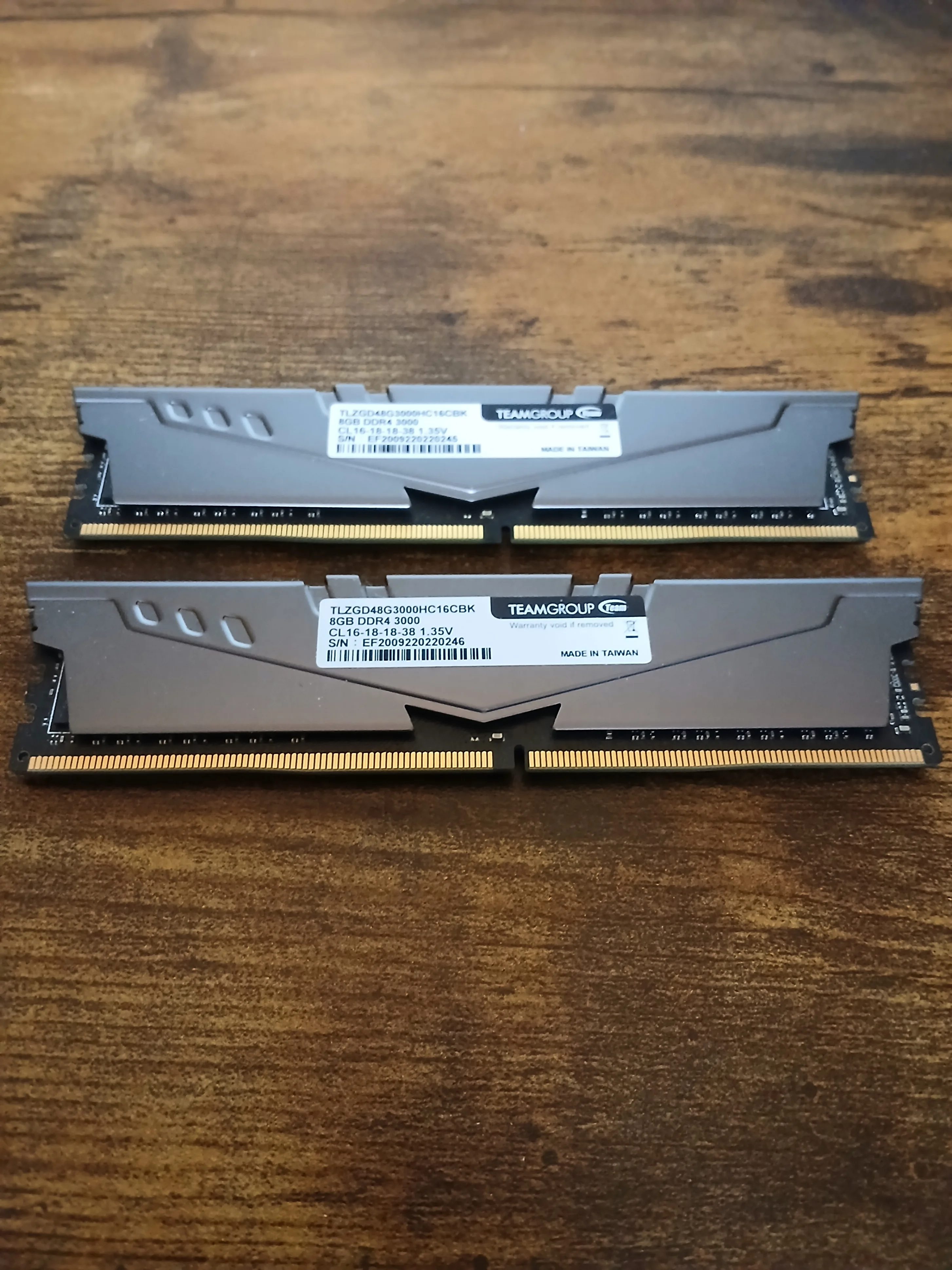 16GB DDR4 RAM T-Force image indicator(2)