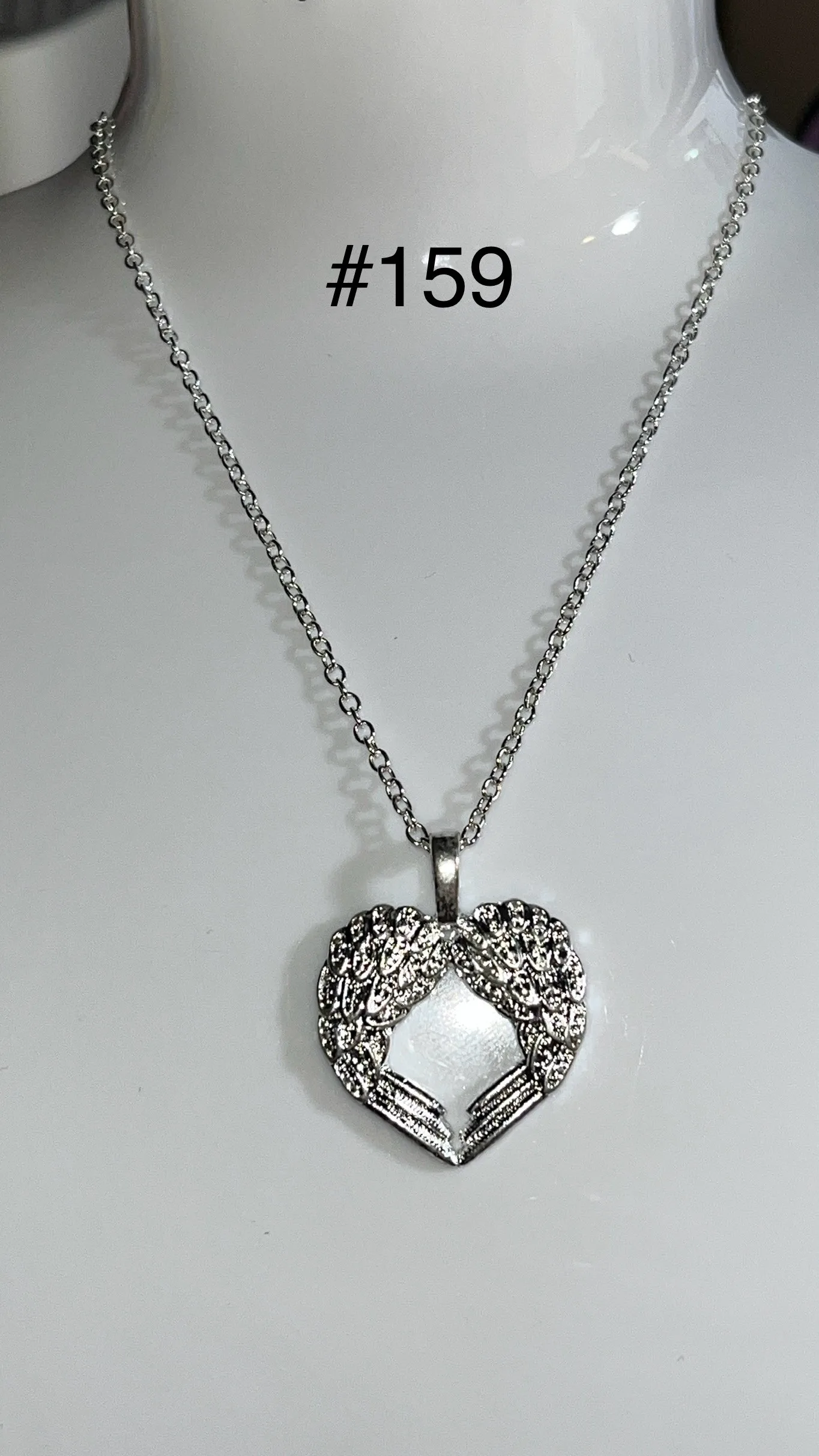 #2 Ladies Fashion Necklaces image indicator(6)