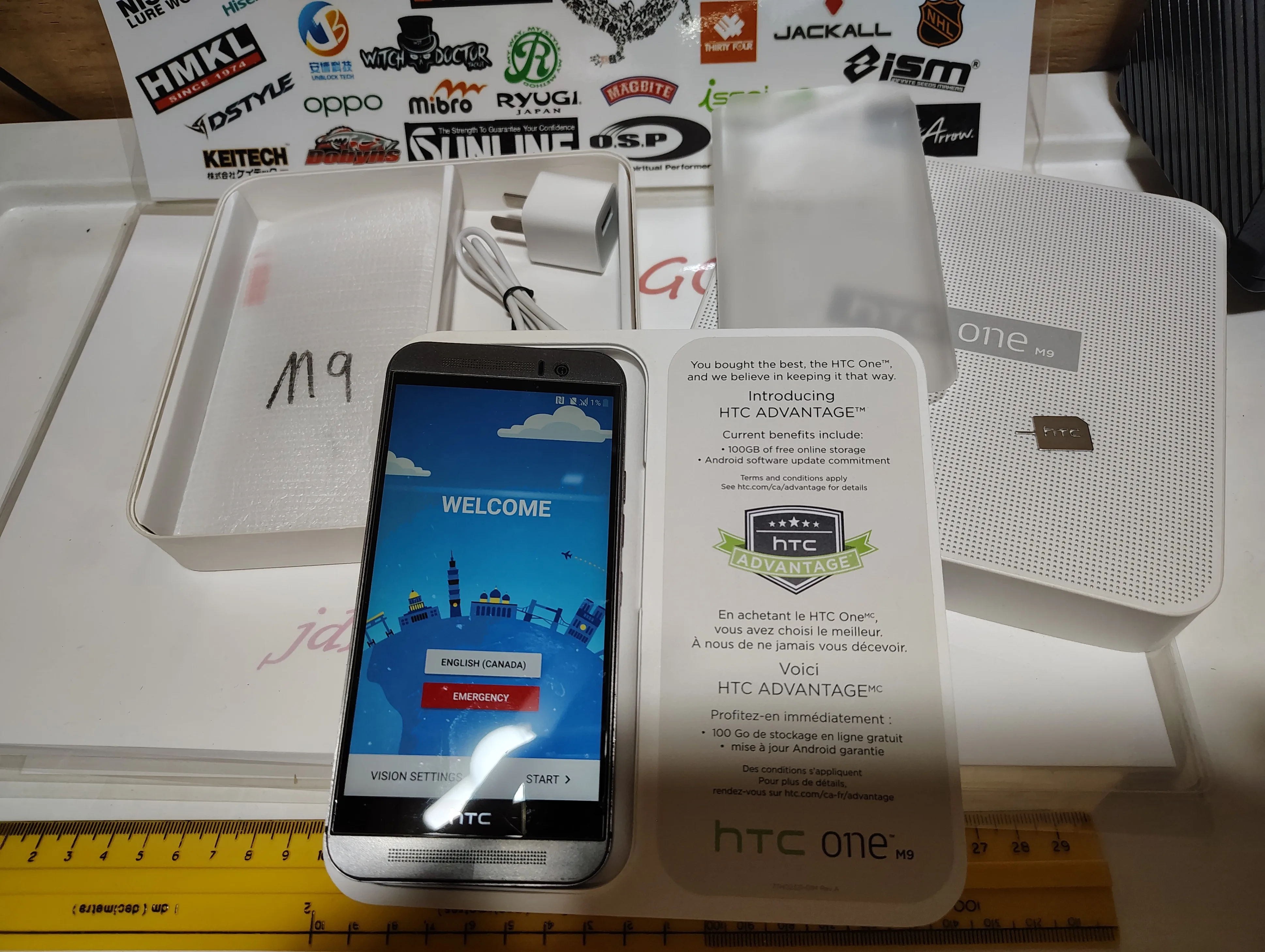 MINT WORKING HTC ONE M9 in Original Box image indicator(2)