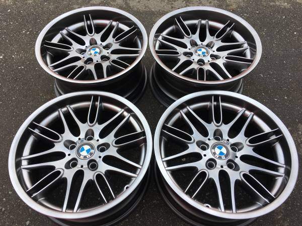 Set of ULTRA RARE Genuine OEM 18" BMW E39 M5 Style 65 rims - photo 2