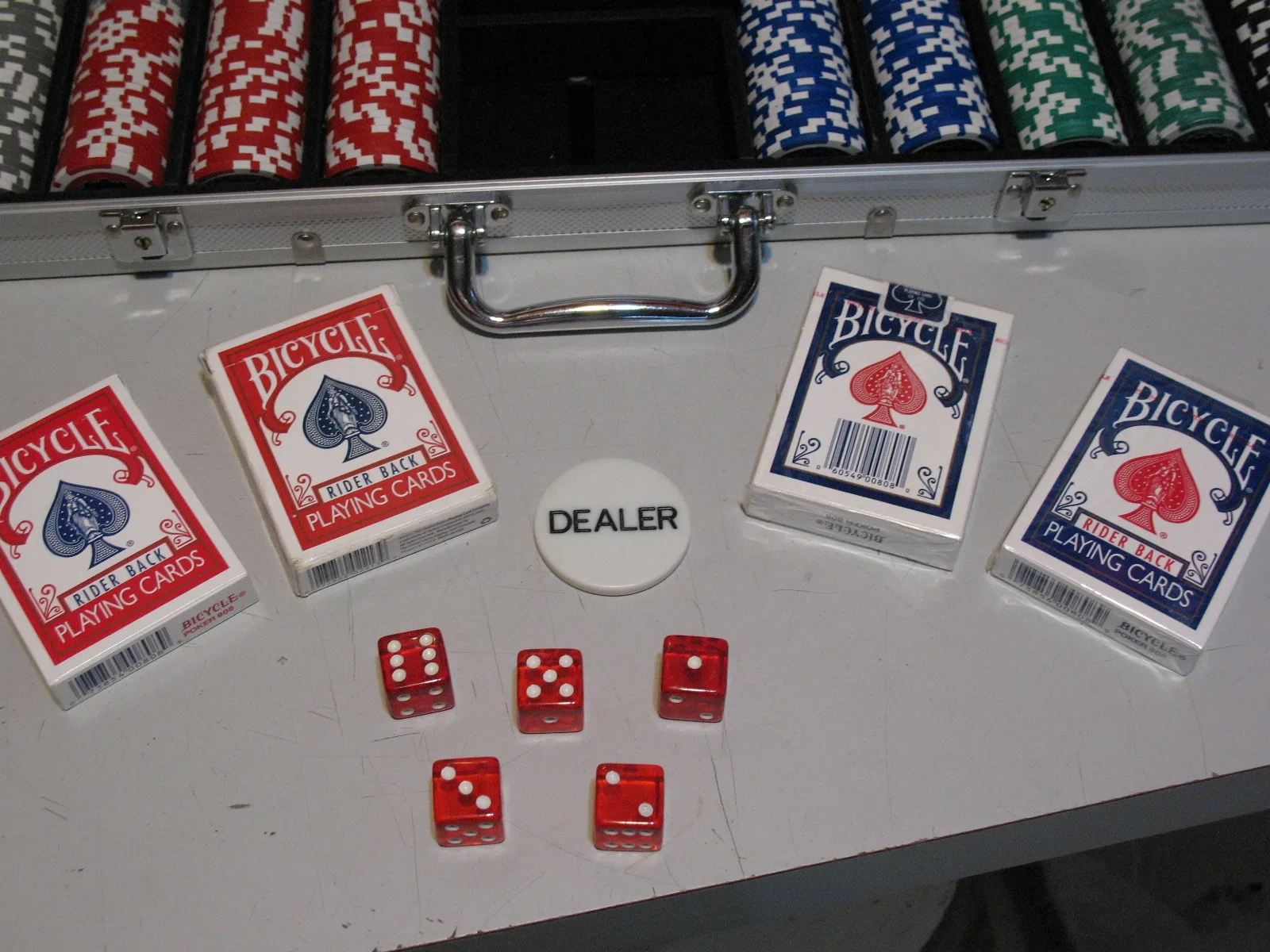 500 Piece Professional Poker Set, BRAND NEW image indicator(3)
