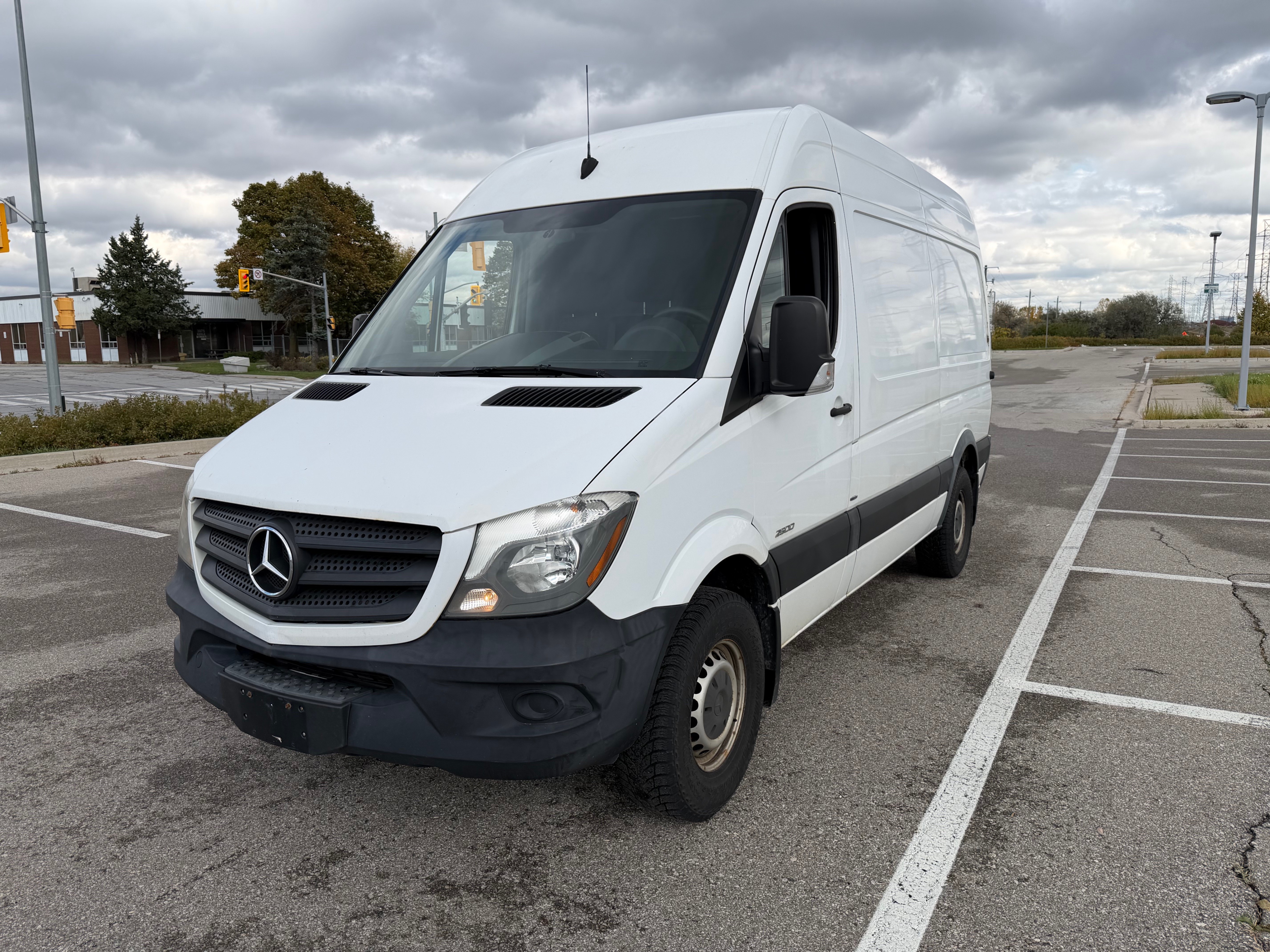 2016 Mercedes-Benz Sprinter 2500 144" High Roof 2.1L Diesel