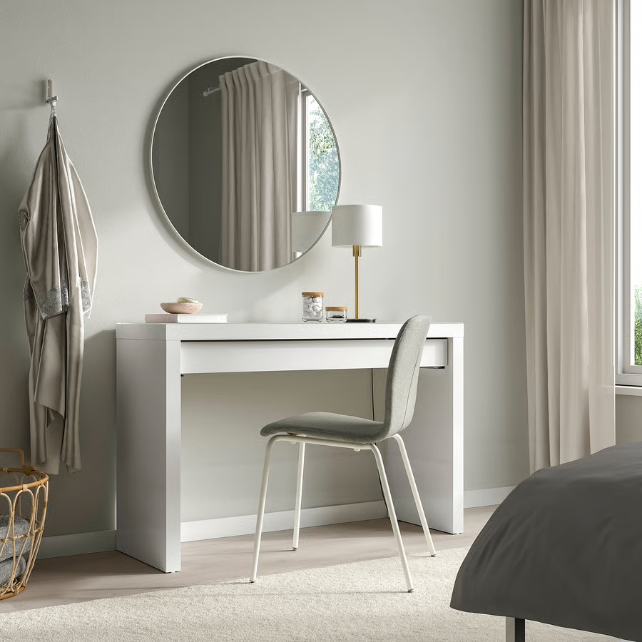 Dressing table, white
