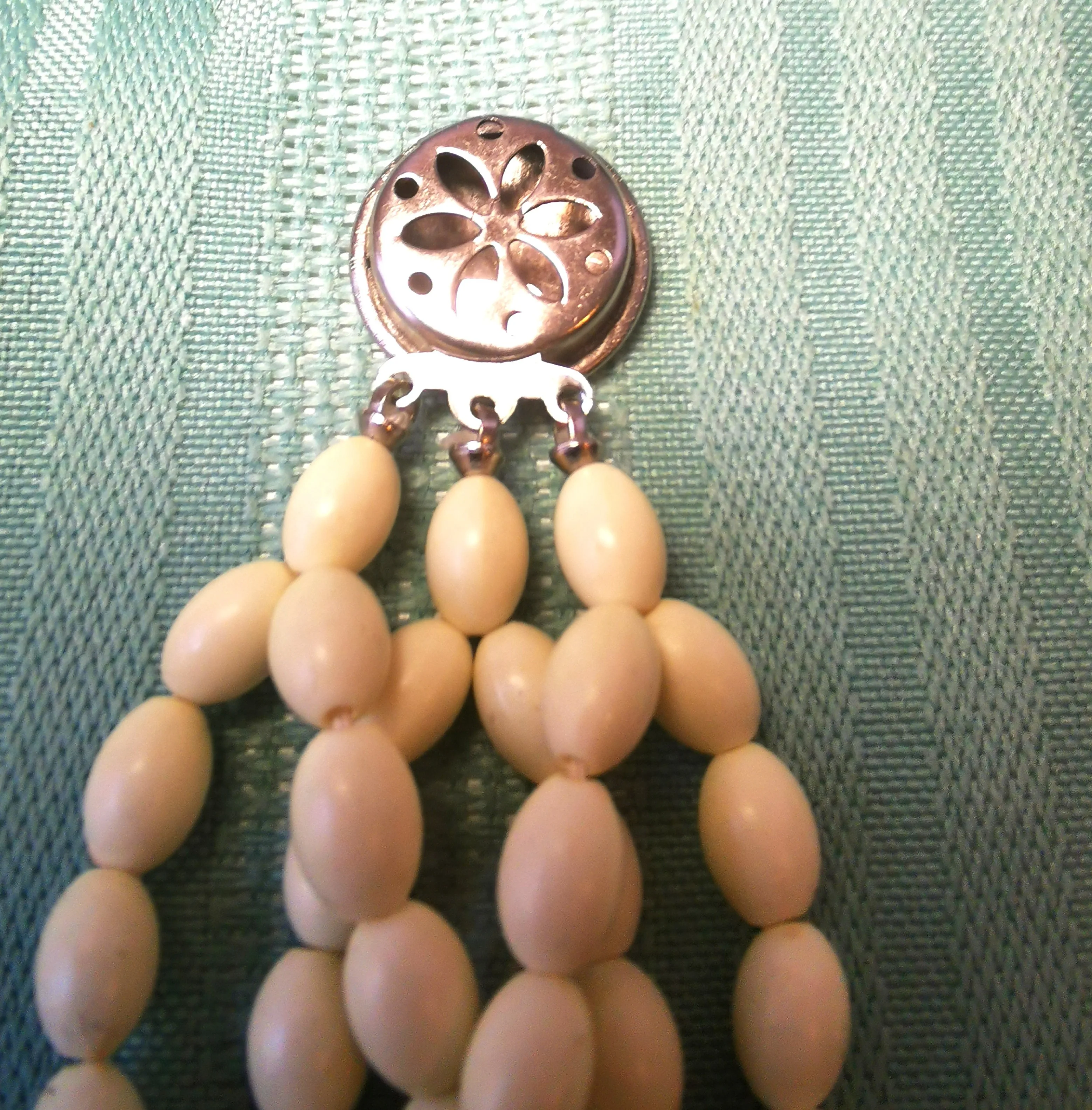 Multi-Strand White Bead Bracelet with Ornate Silver-Tone Clasp image indicator(8)