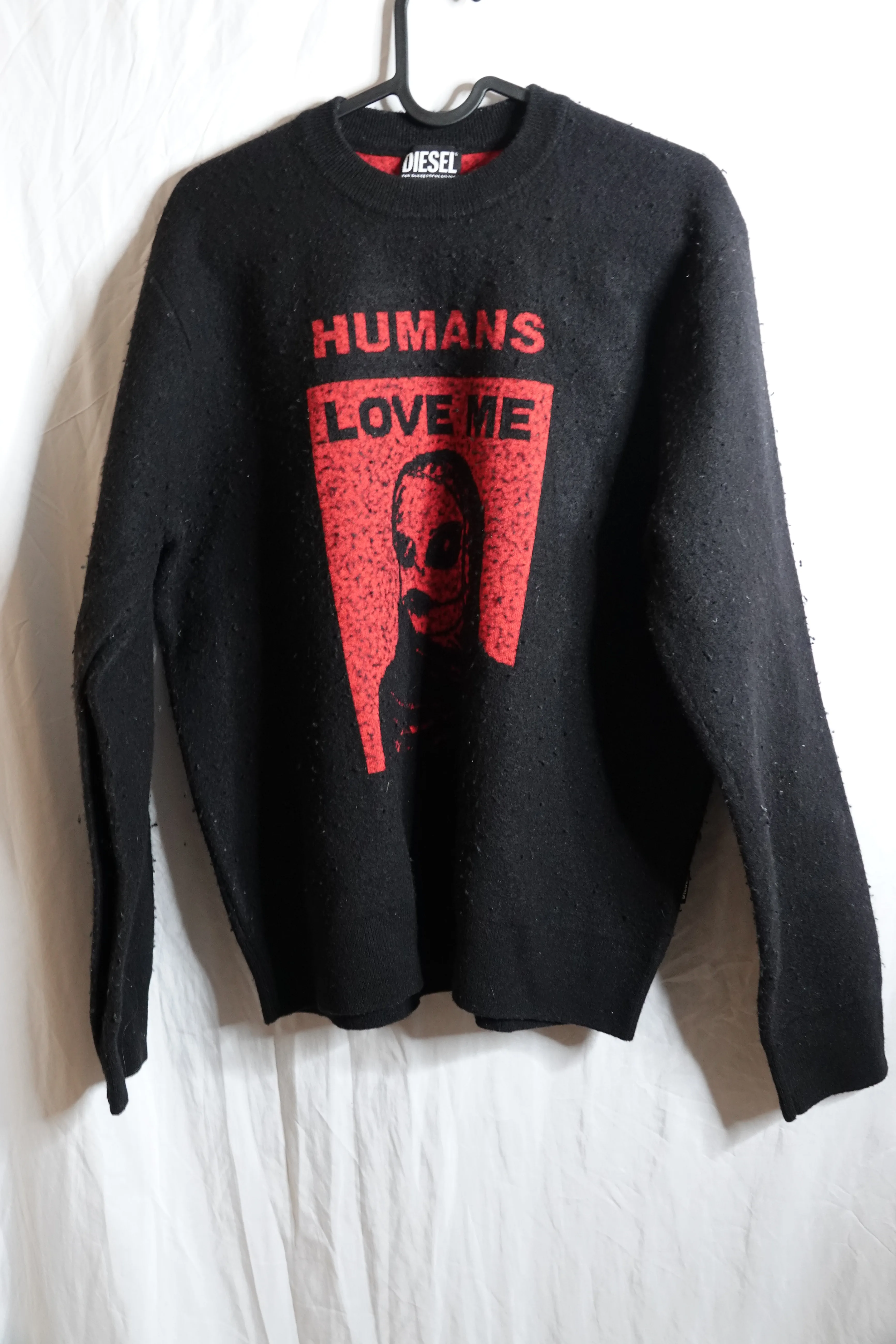 Diesel "HUMANS LOVE ME" Graphic Sweater – Black/Red image indicator(2)