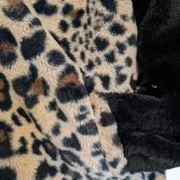 Girl's "Justice" reversible warm jacket - size 14/16 image indicator(7)