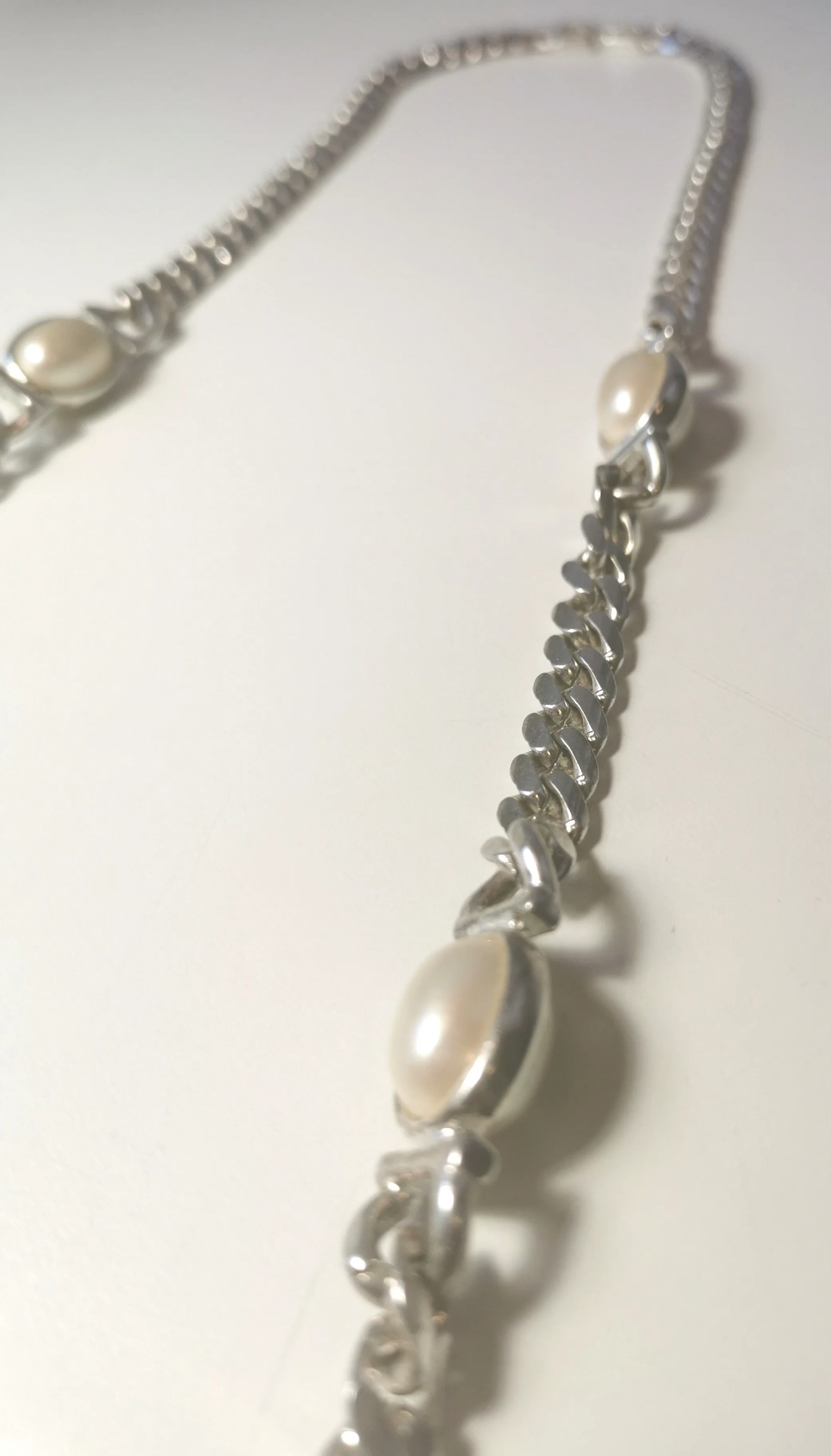 Necklace Silver Tone Chain & Faux Pearl Station Vintage 80sStyle image indicator(6)