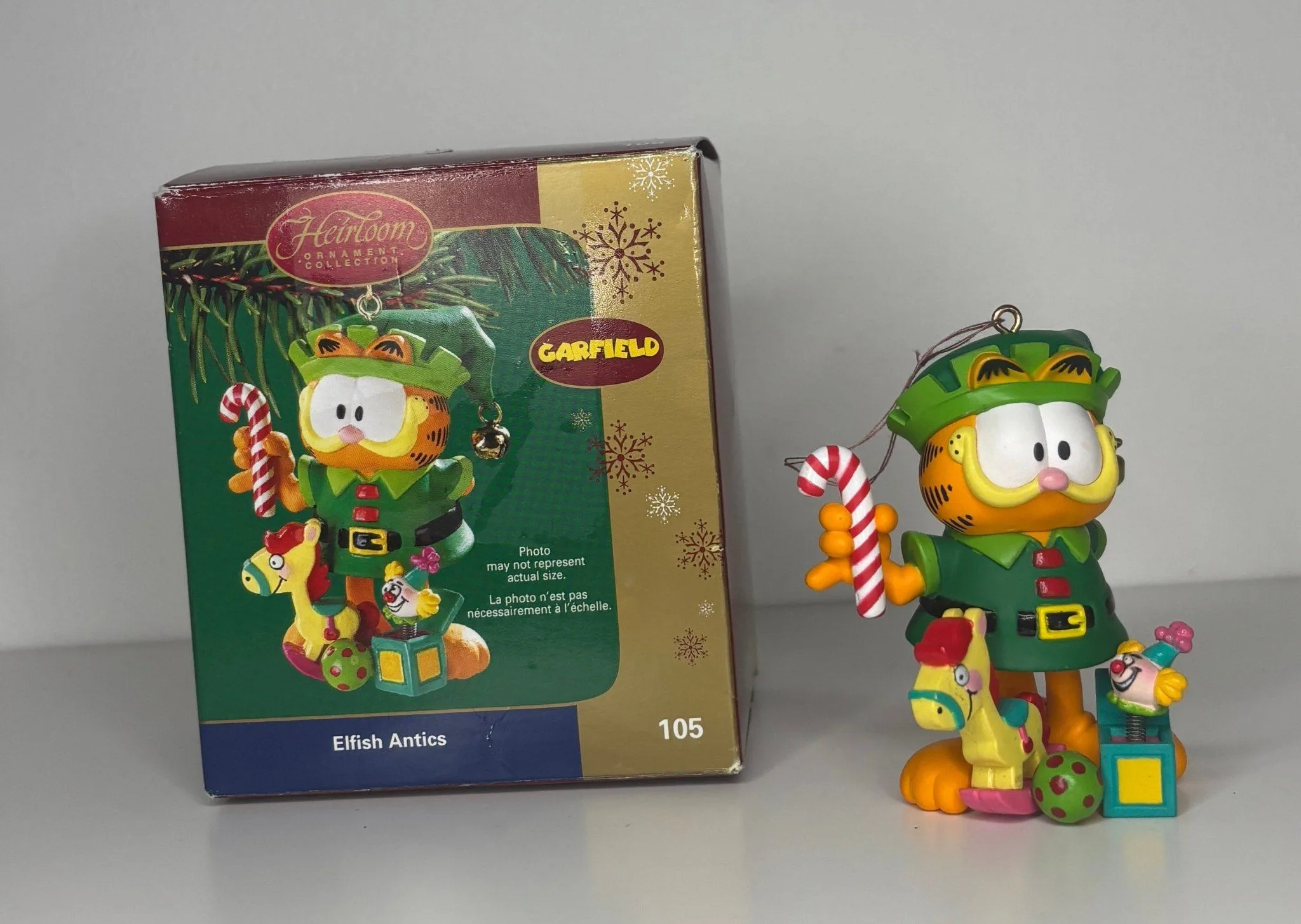 Hallmark Garfield the Cat Christmas Ornament image indicator(2)