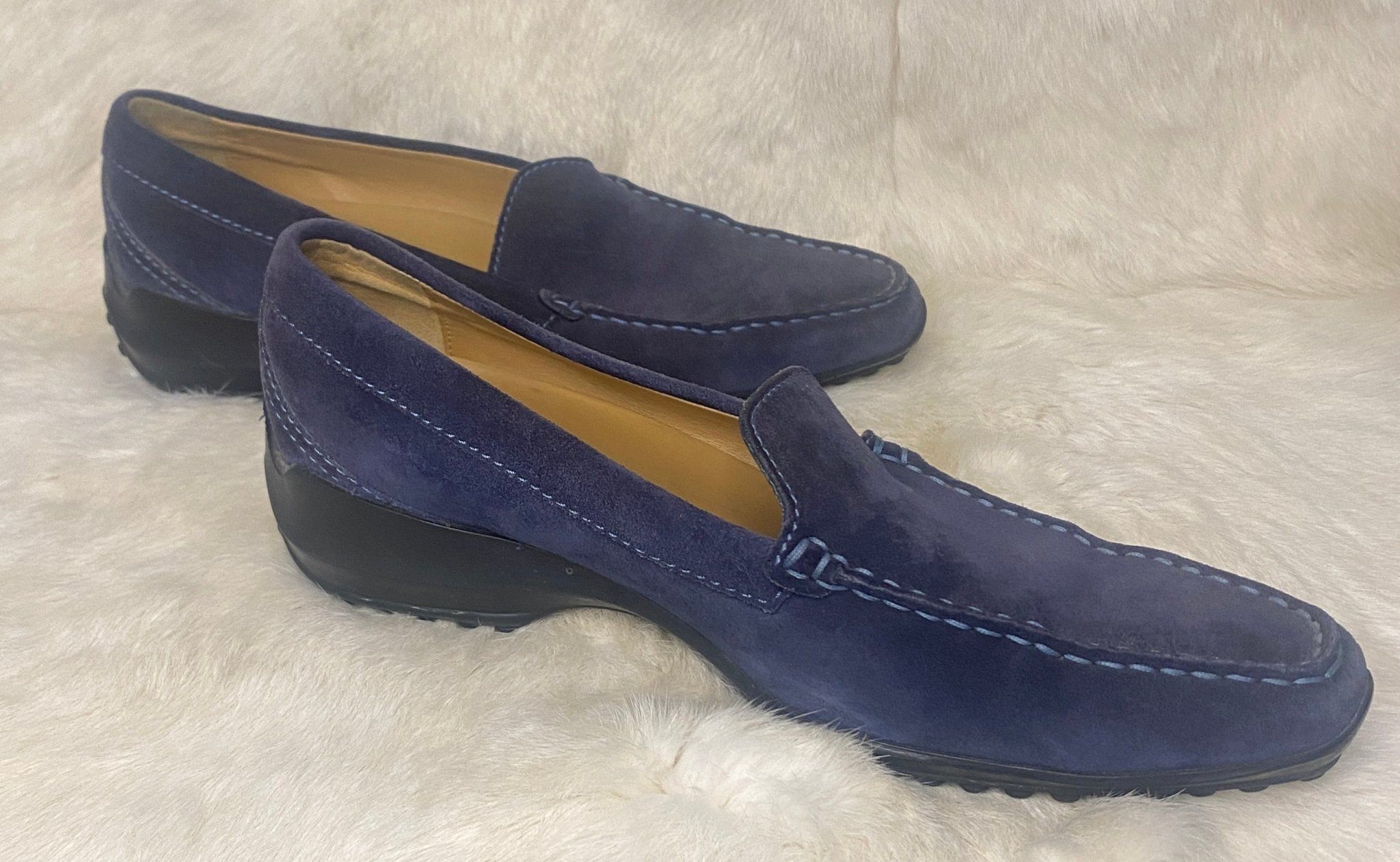 Tods Pantofola City Gommino Women’s Blue Suede Loafers 7-1/2 - photo 4