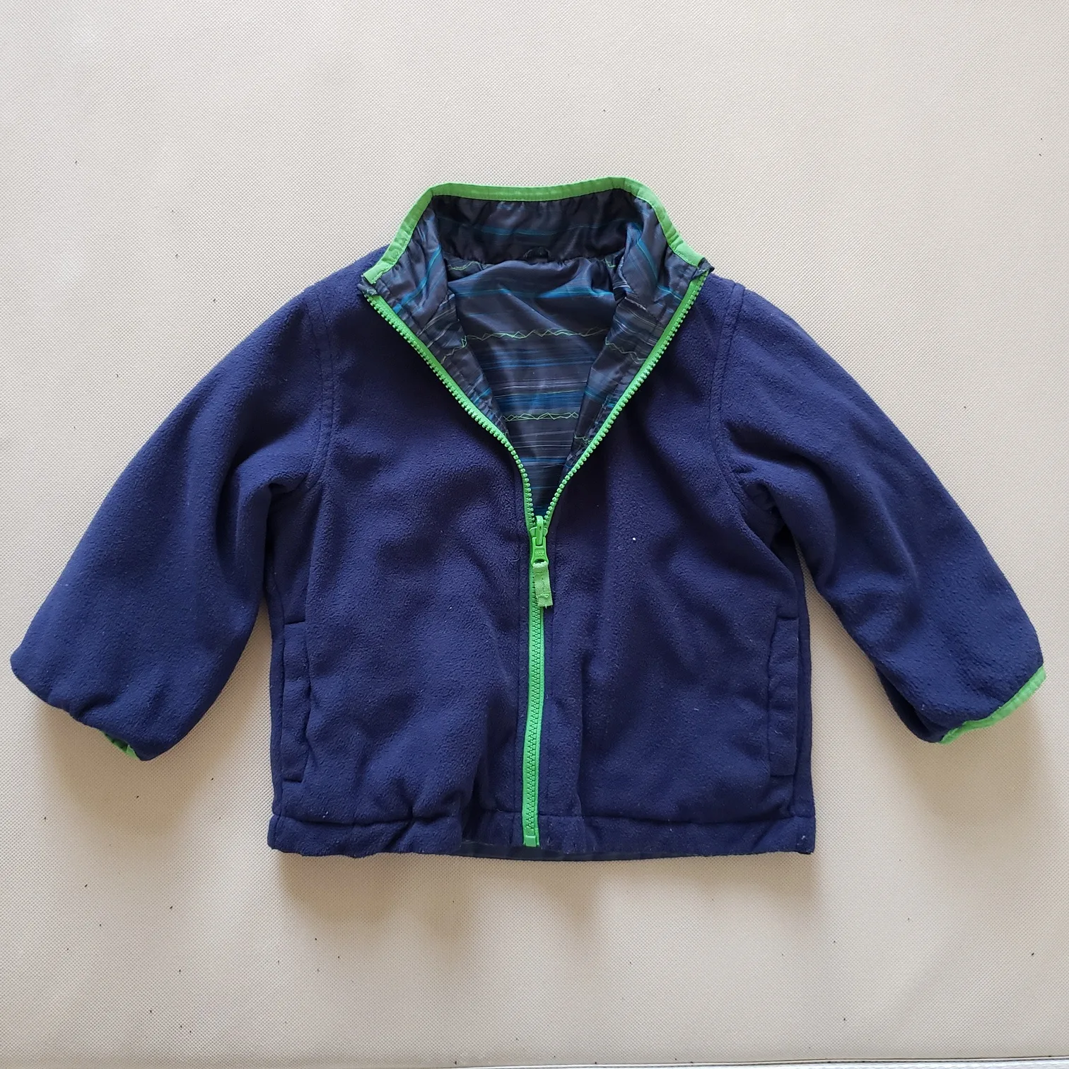 London Fog Winter Coat – Size 4 (Detachable Inner Layer) image indicator(8)