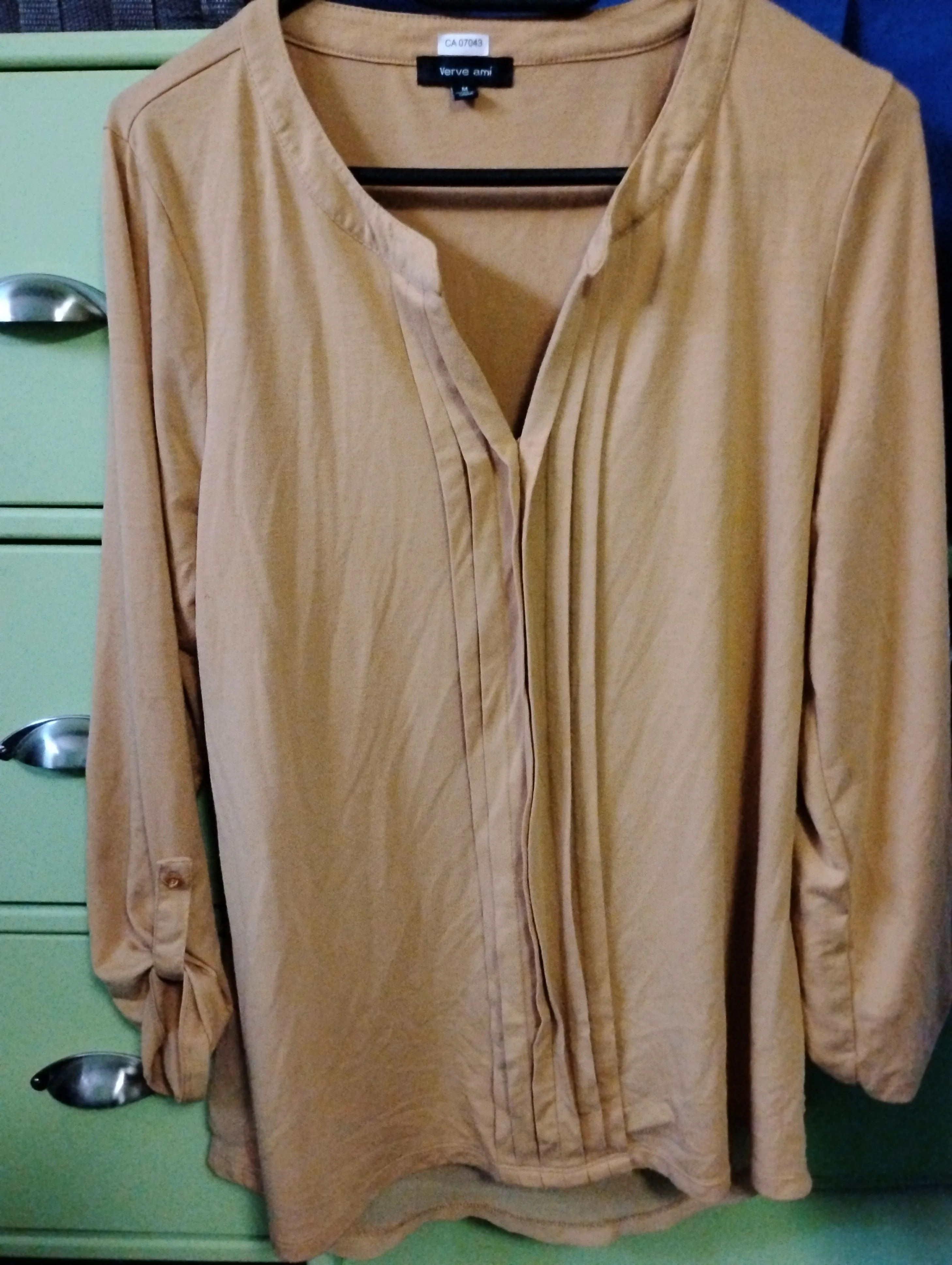 Women’s Long Sleeve Shirt — Size Medium (Good Condition) thumbnail