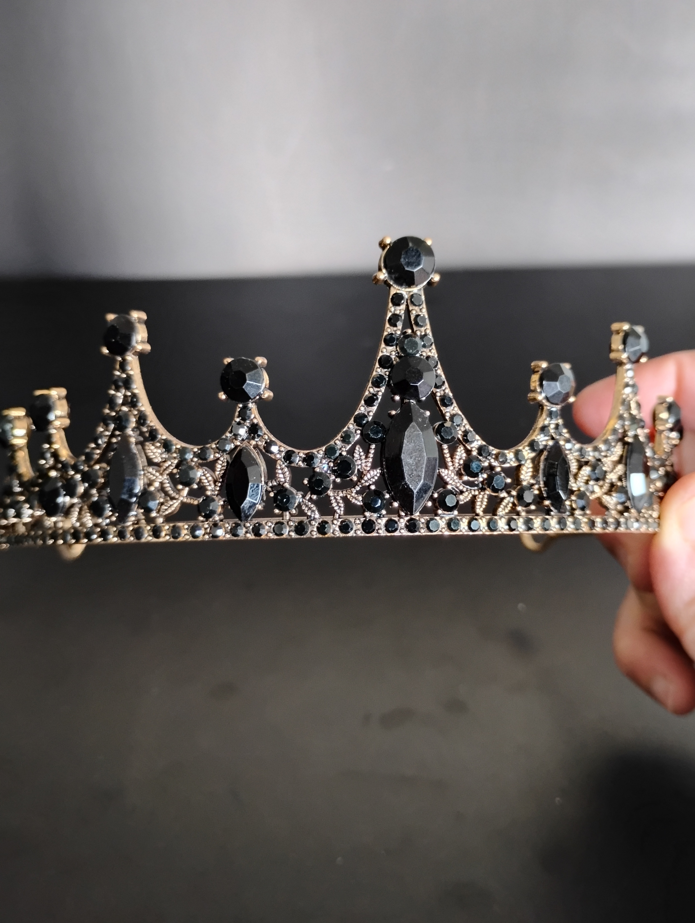 Black Crown | Baroque Crystal Tiara | Gothic Wedding Headpiece - photo 5