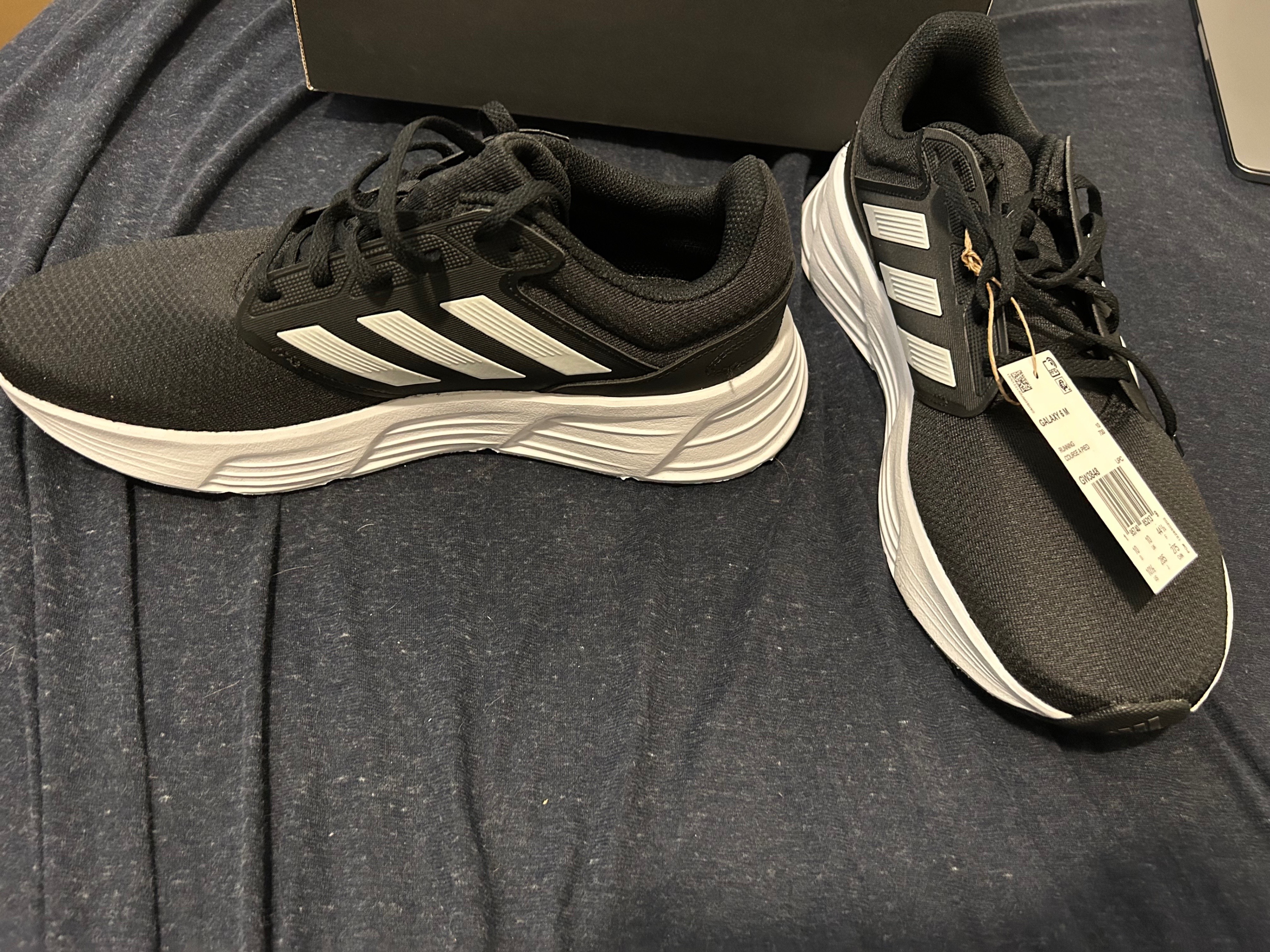BNWT Running Adidas Galaxy 6 Black with tags, Men, size 10.5 - photo 2