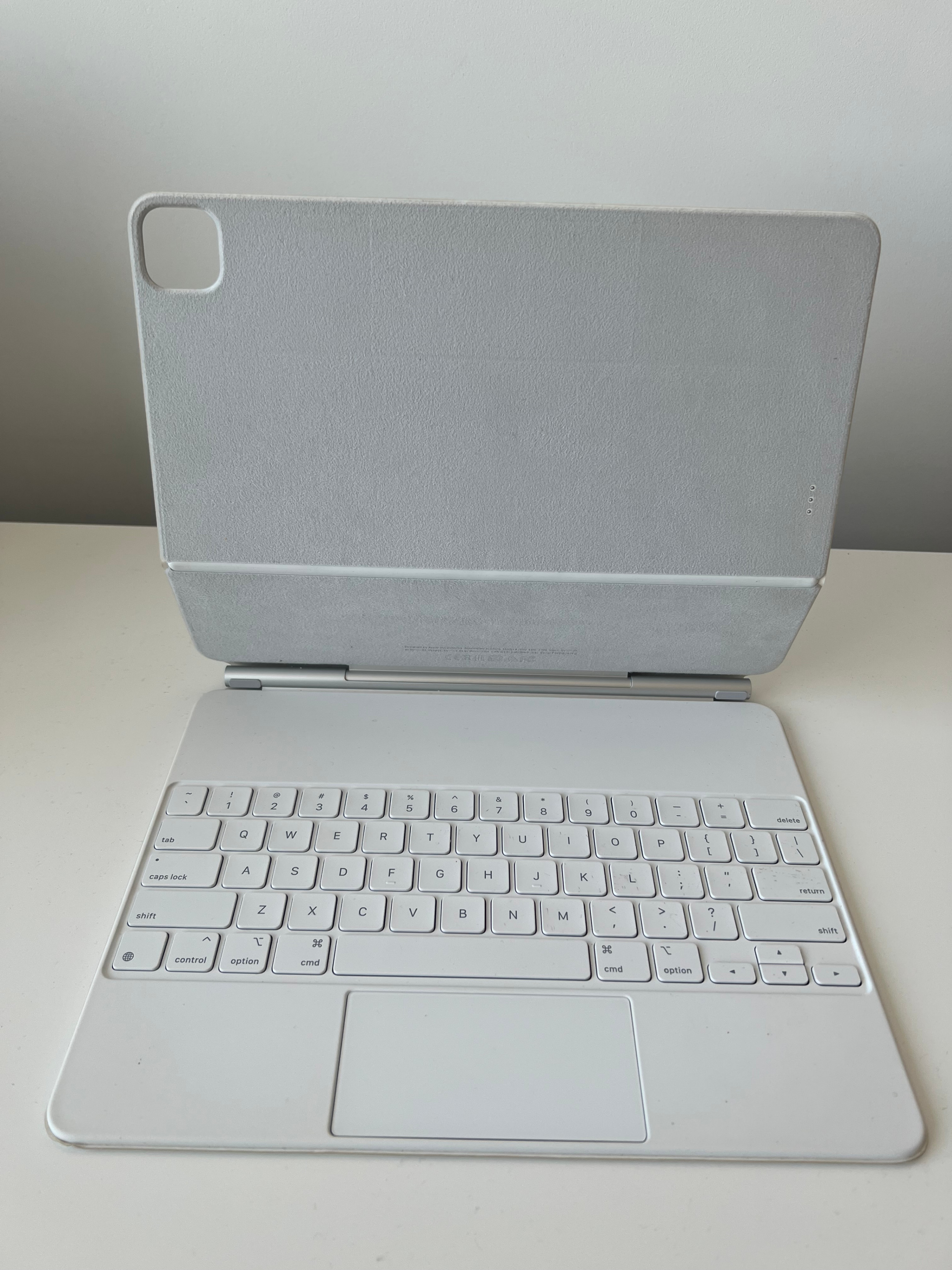 Apple Magic Keyboard for 12.9" iPad Pro 5th Gen., White - US Eng - photo 3