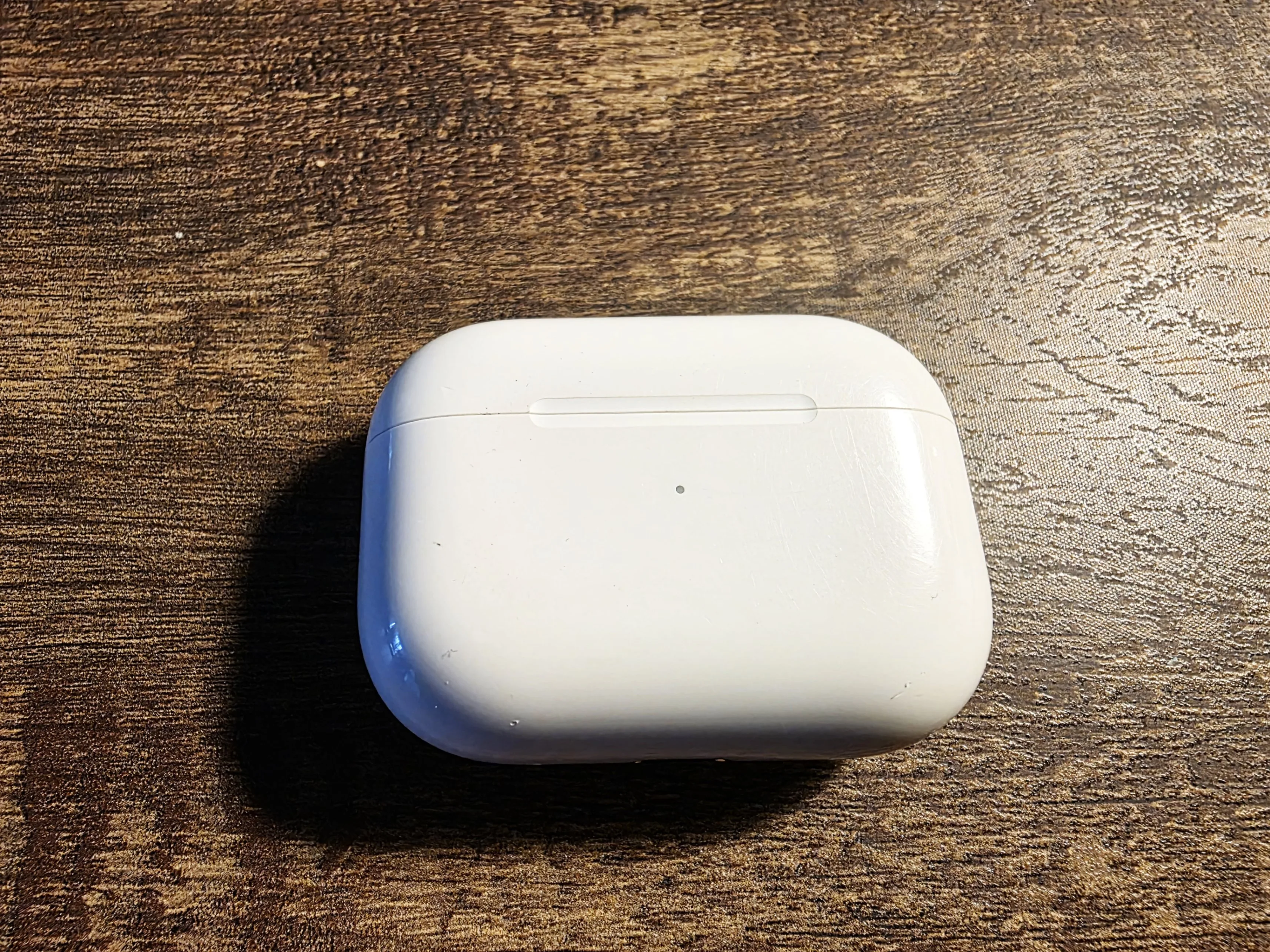 Apple AirPods Pro 2nd Gen 2 2023 Magsafe  USB-C Charging Case.