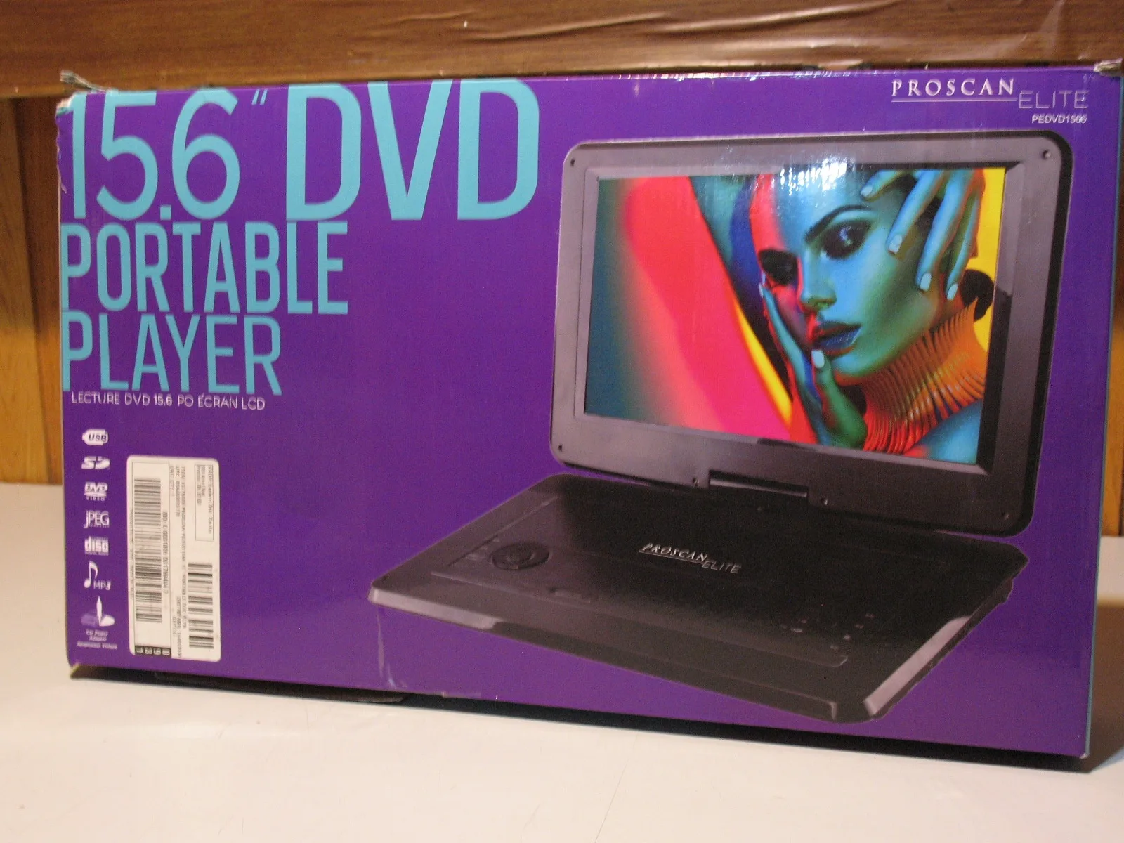 Portable DVD Player with Swivel Screen, BRAND NEW image indicator(2)